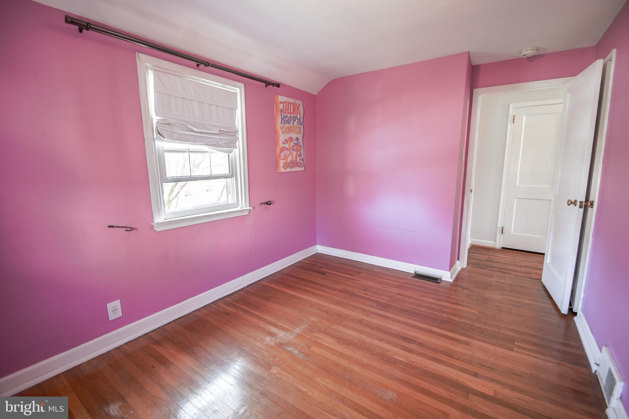 COLONIAL PARK - Residential