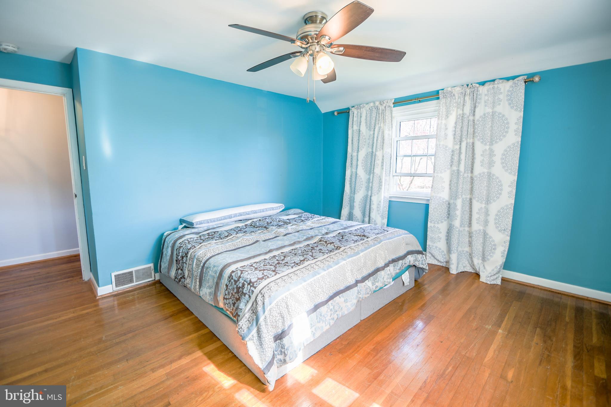 COLONIAL PARK - Residential