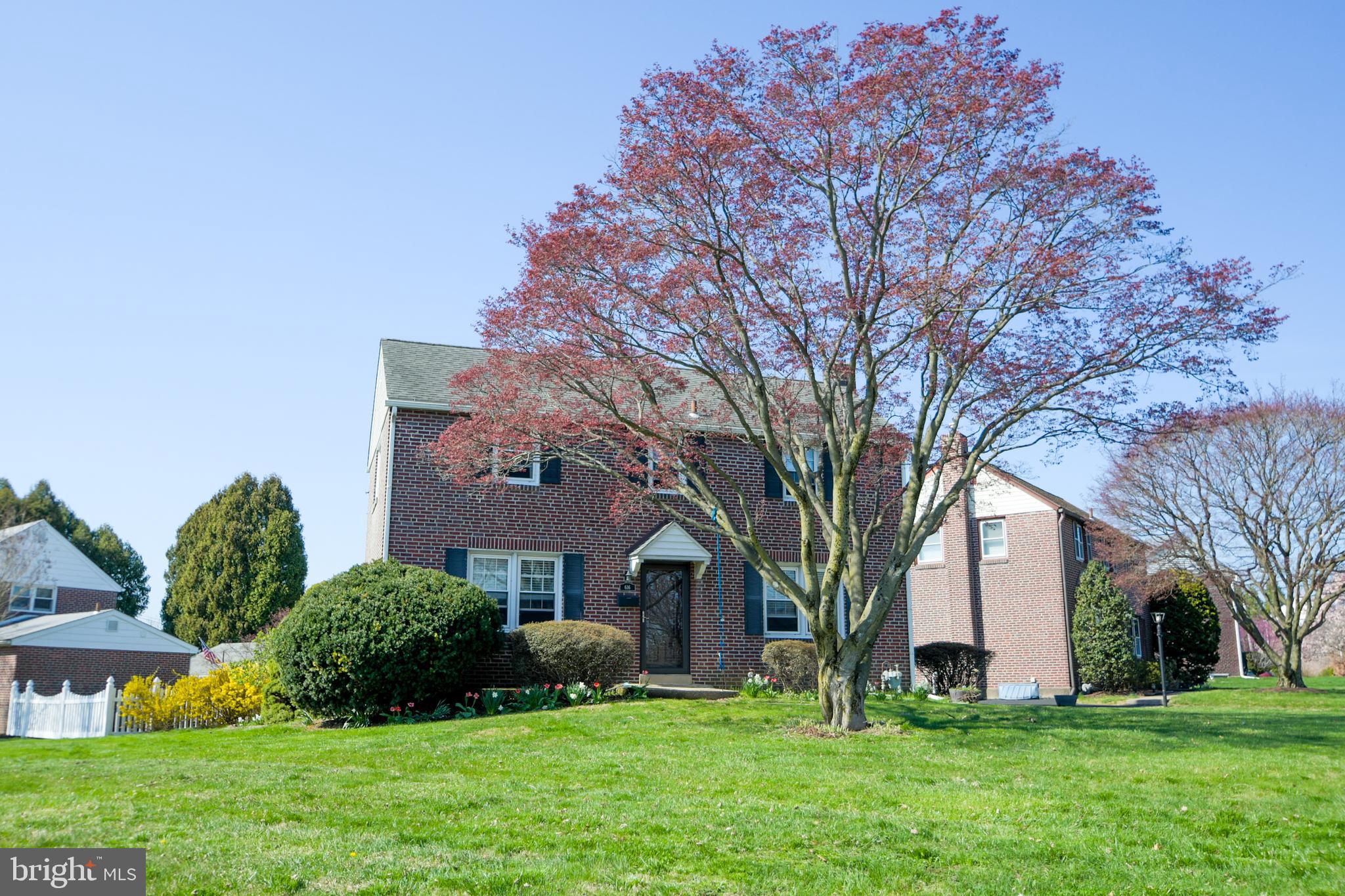 COLONIAL PARK - Residential