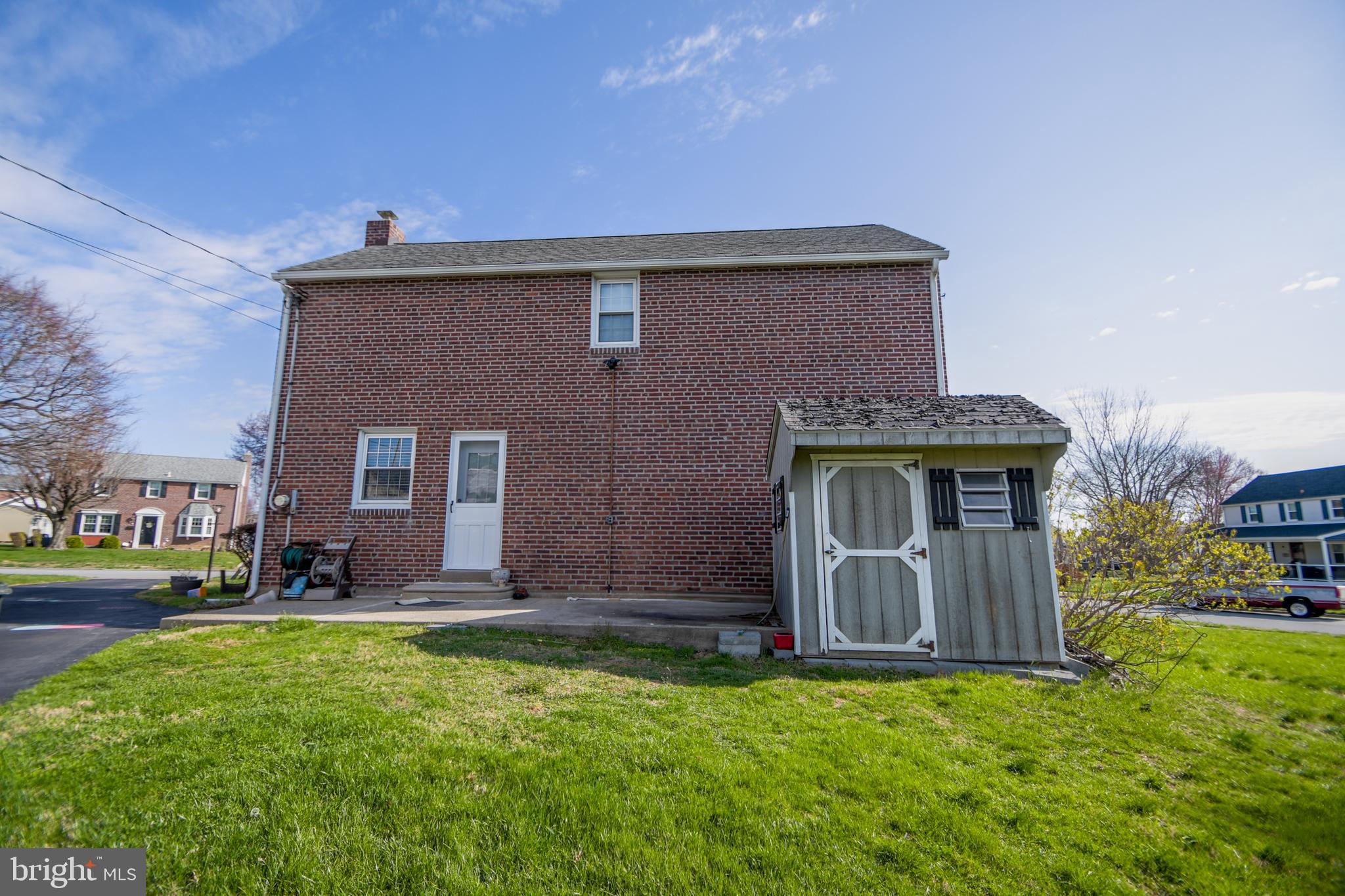 COLONIAL PARK - Residential