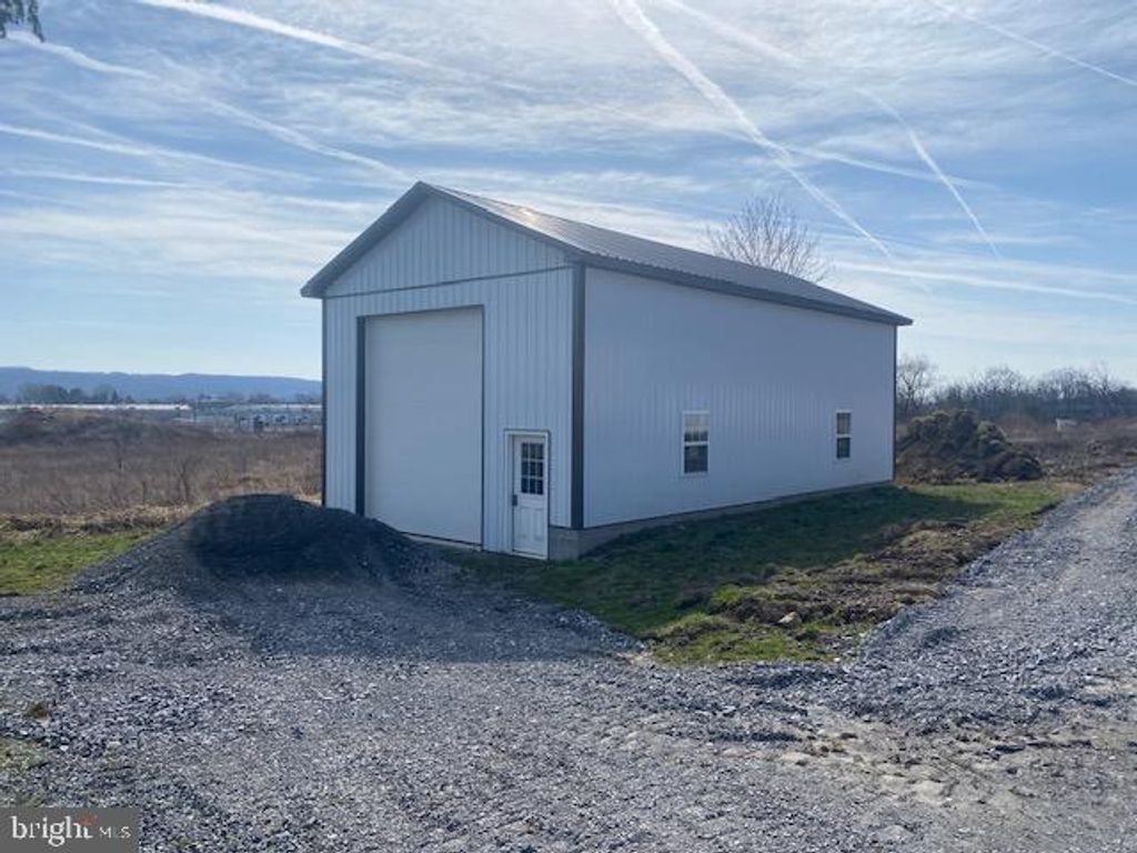 Photo of 330 Shiloh Road #BARN 2, MORGANTOWN, PA 19543 (MLS # PABK2064676)