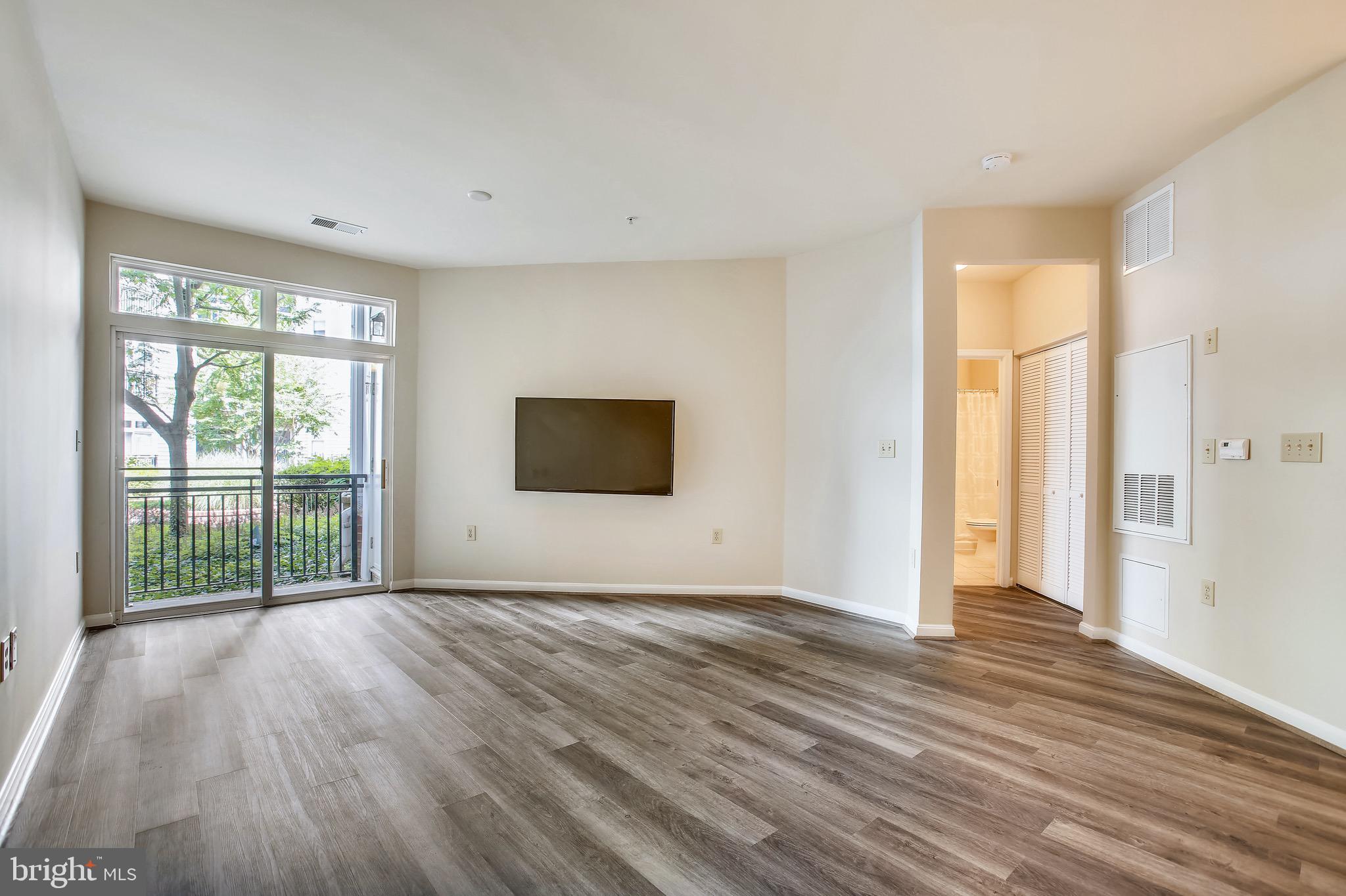 HALSTEAD AT THE METRO - Residential