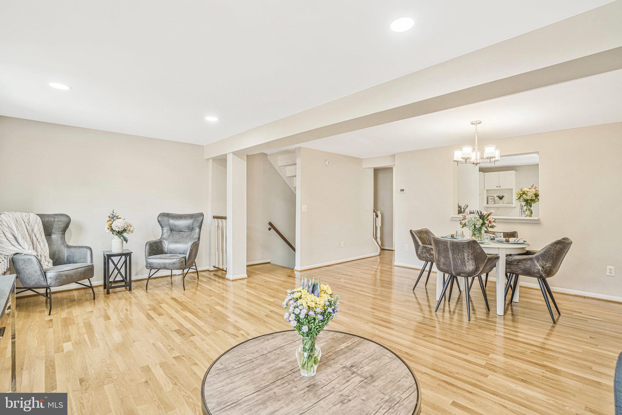 VAN DORN VILLAGE - Residential