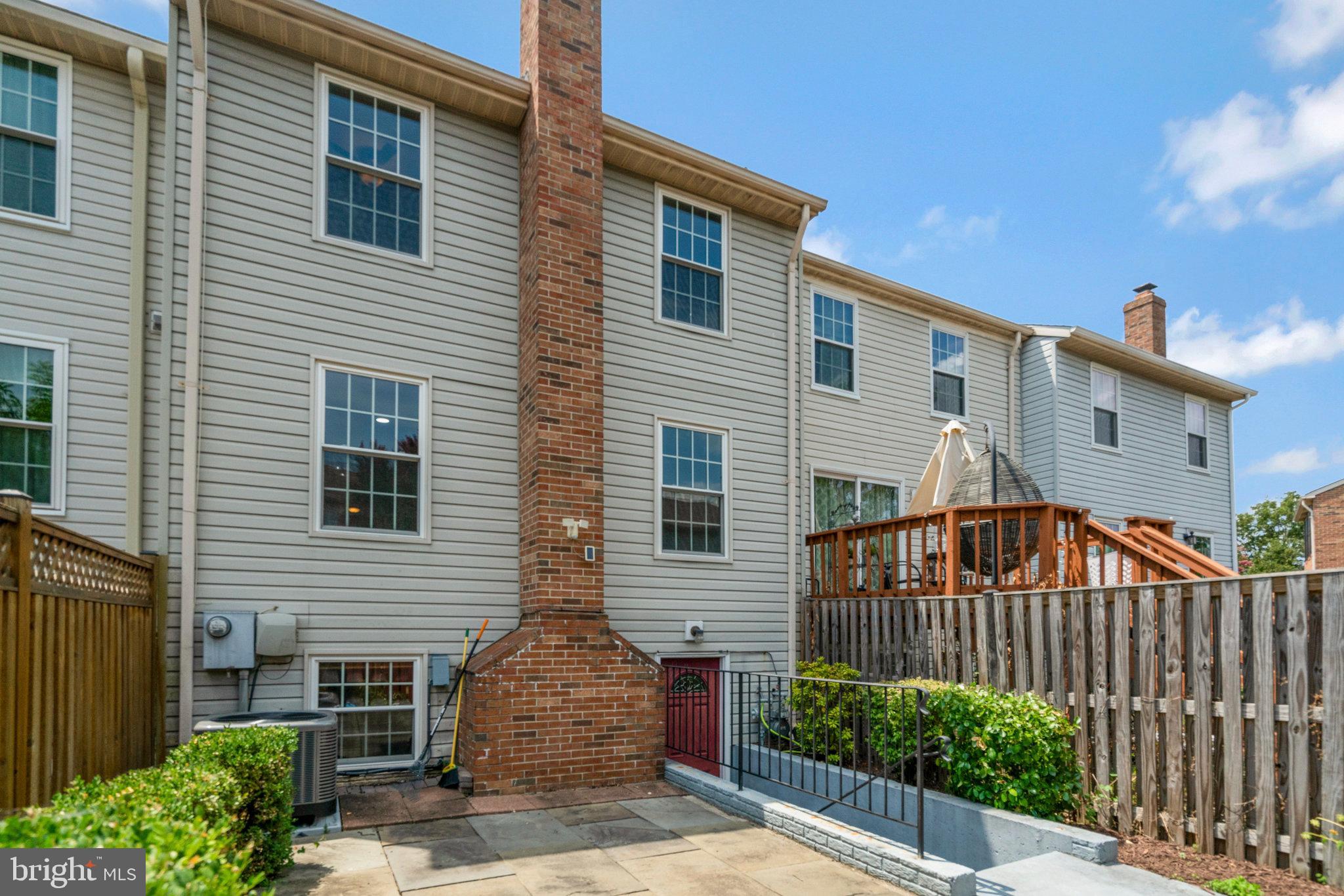 VAN DORN VILLAGE - Residential