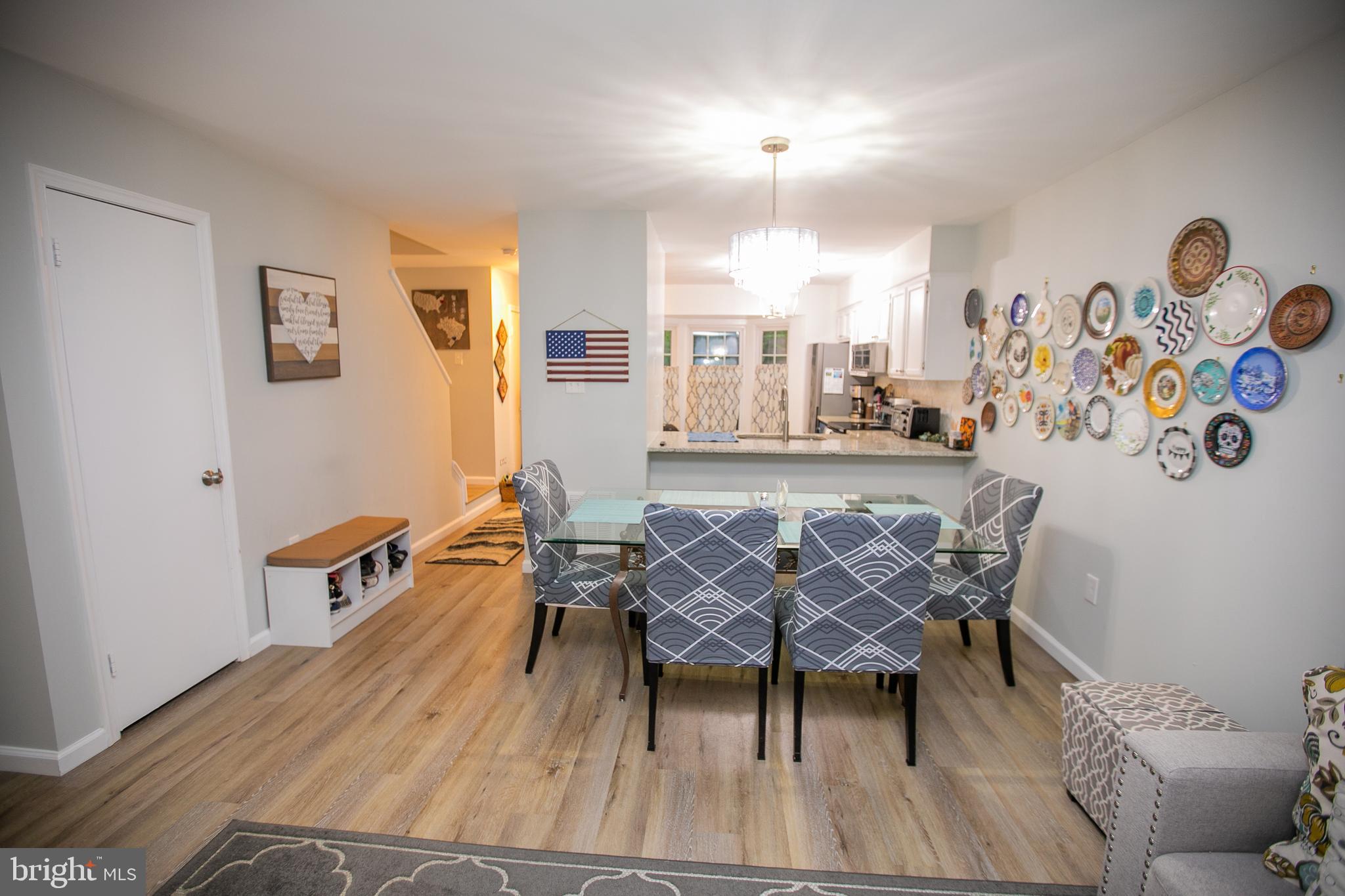 NORBECK MANOR - Residential