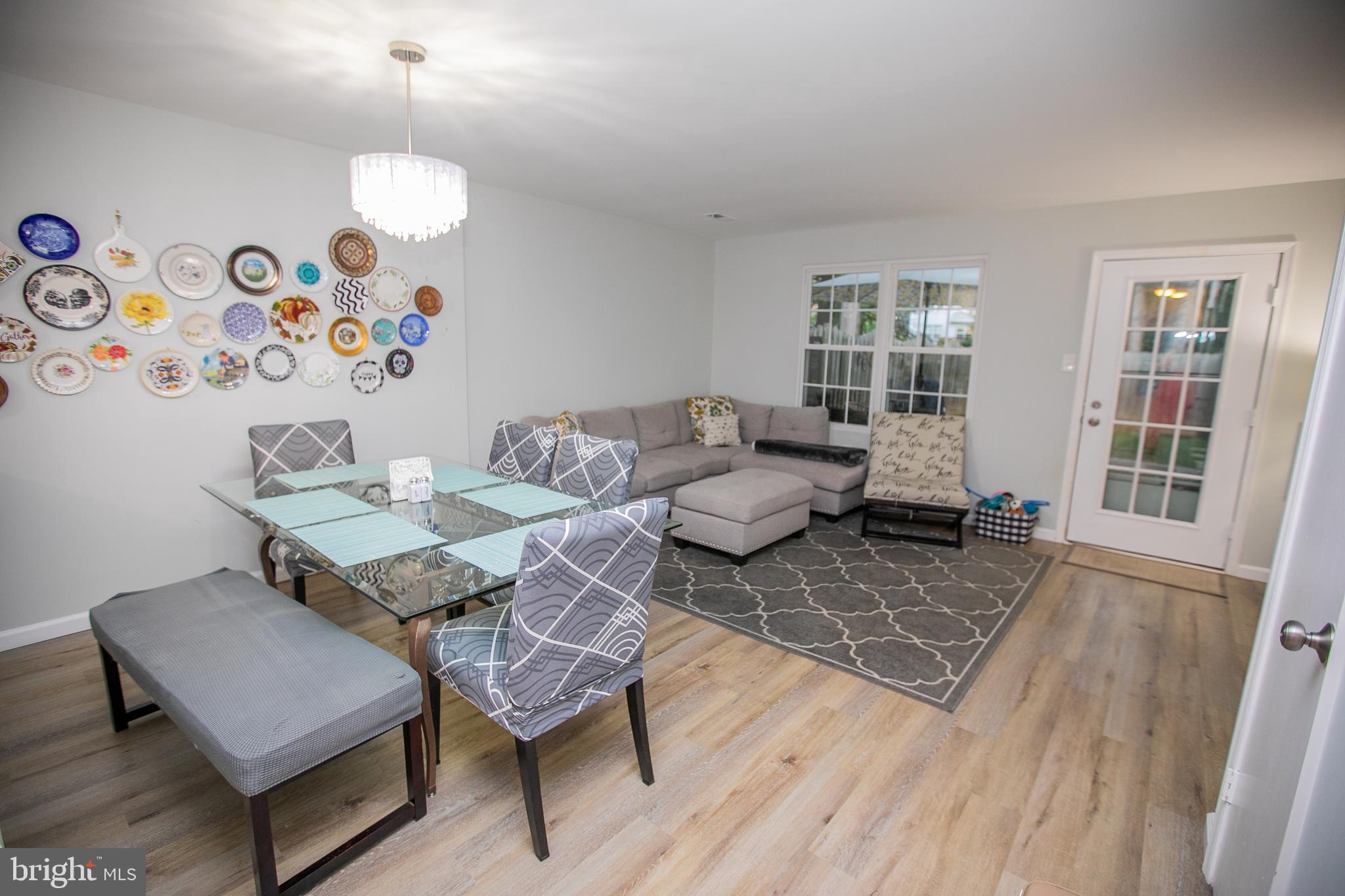 NORBECK MANOR - Residential