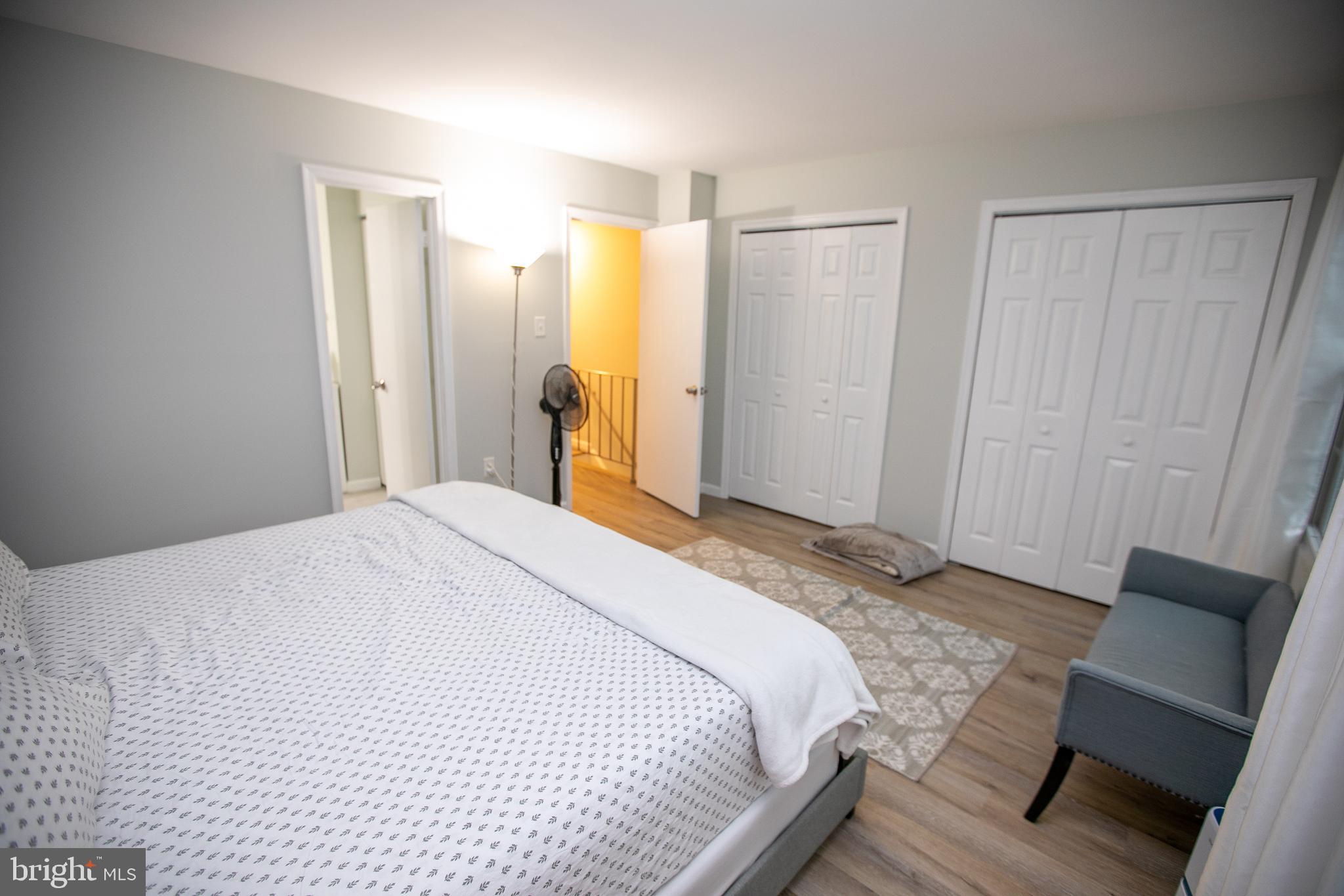 NORBECK MANOR - Residential