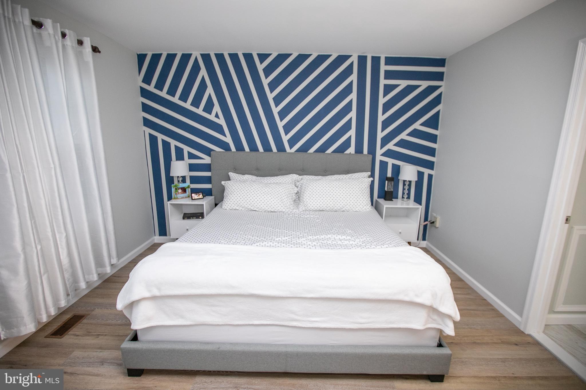 NORBECK MANOR - Residential