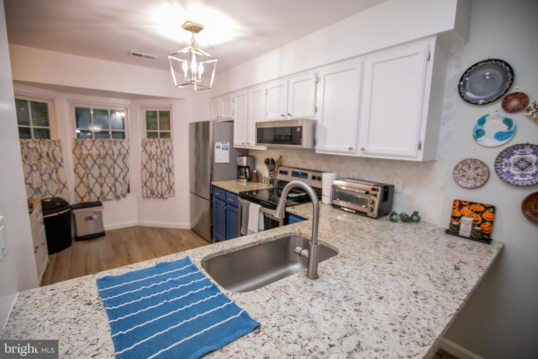 NORBECK MANOR - Residential