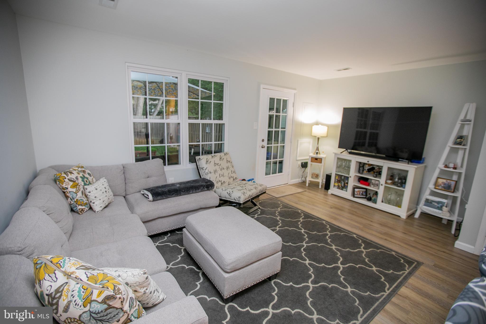 NORBECK MANOR - Residential