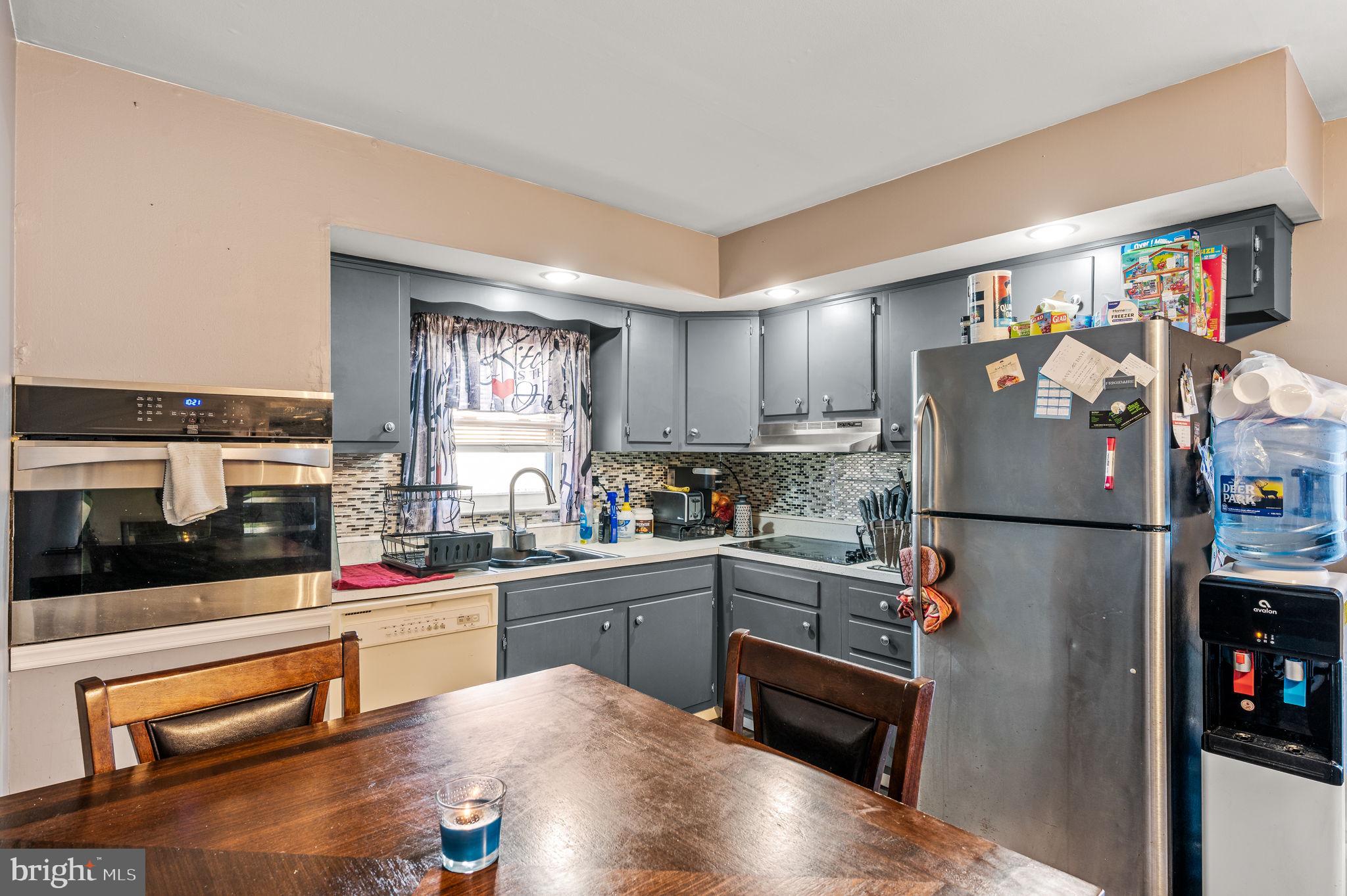 ROBERTS PARK - Residential