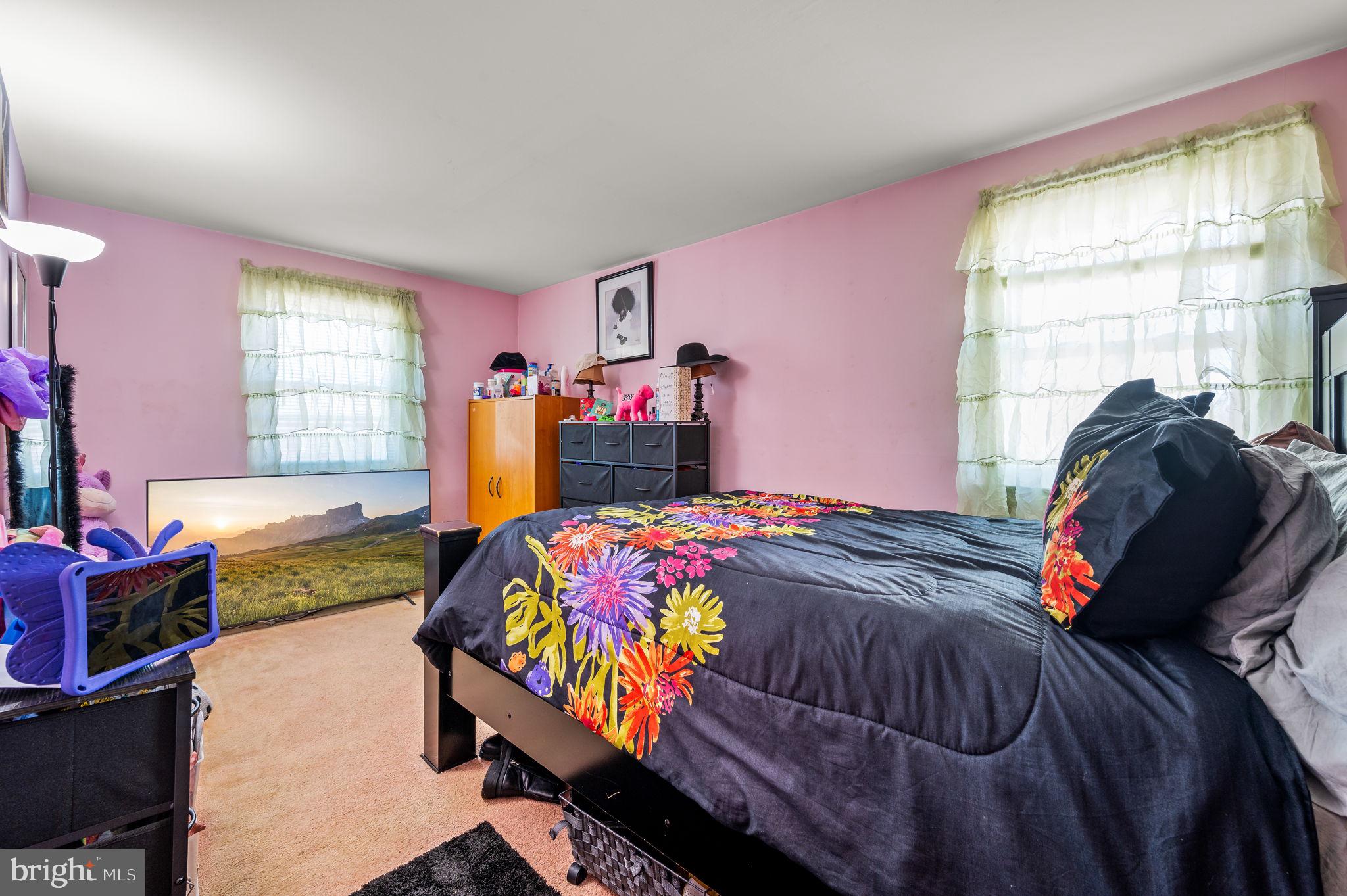 ROBERTS PARK - Residential