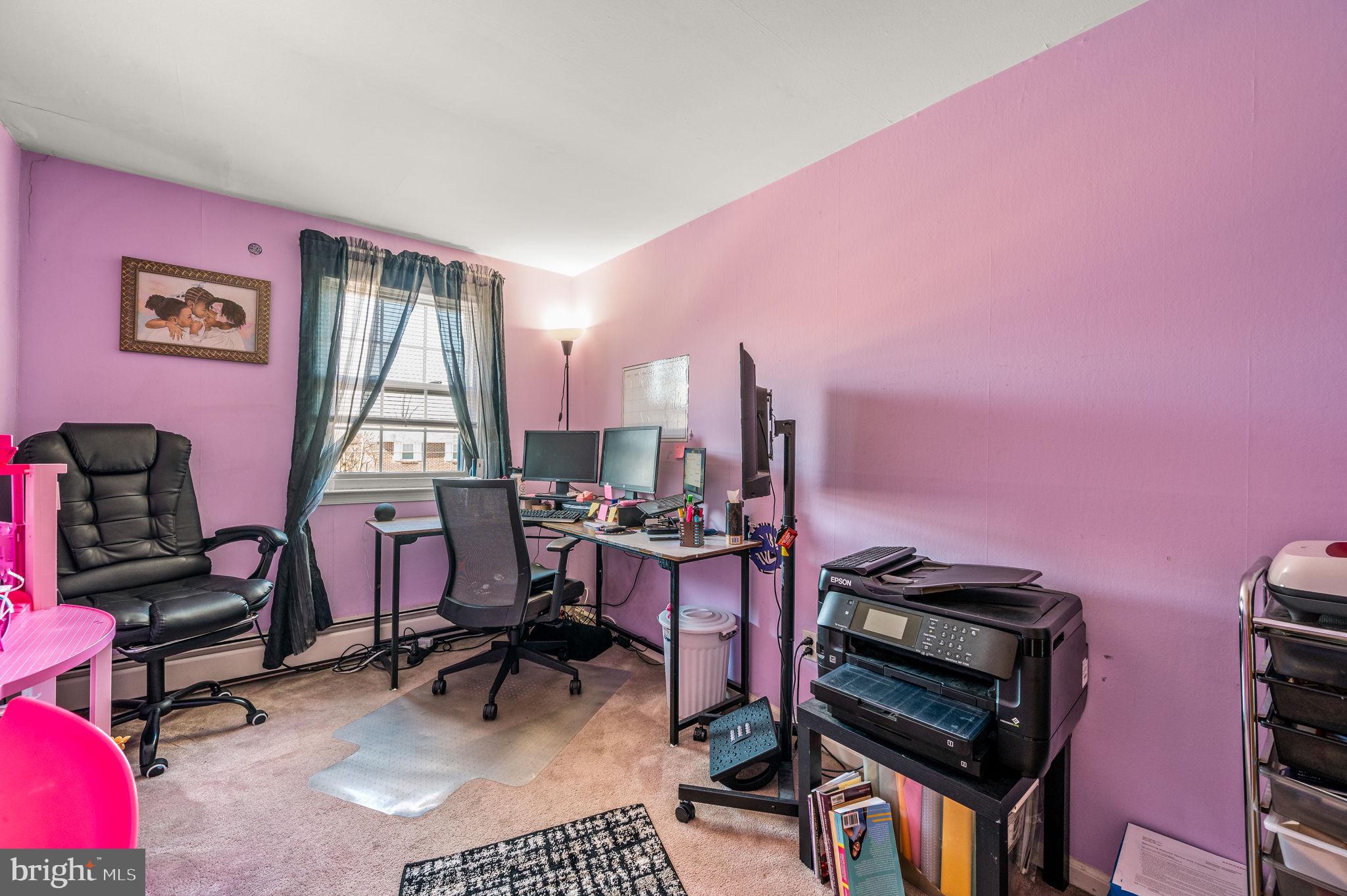 ROBERTS PARK - Residential