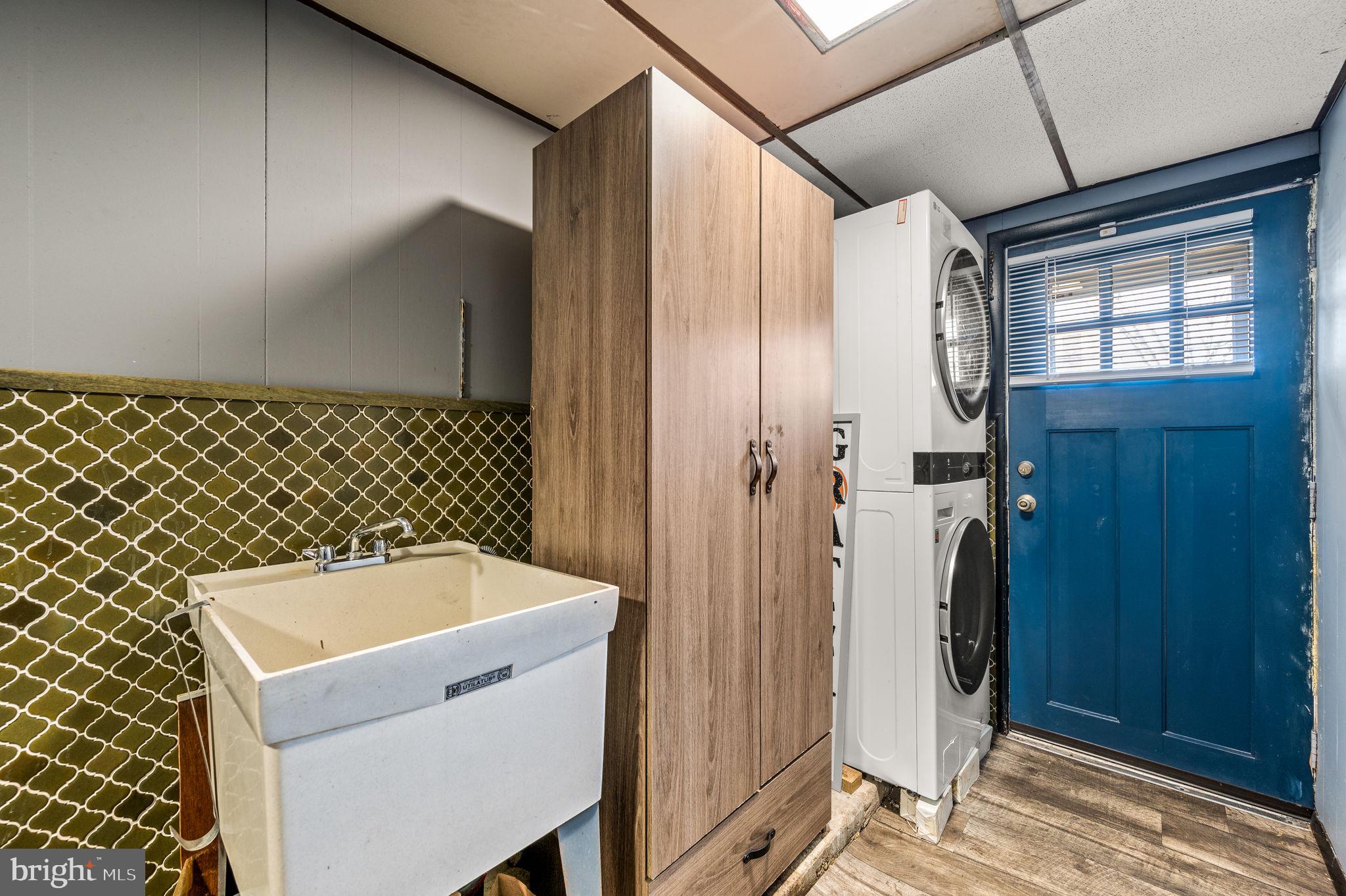 ROBERTS PARK - Residential