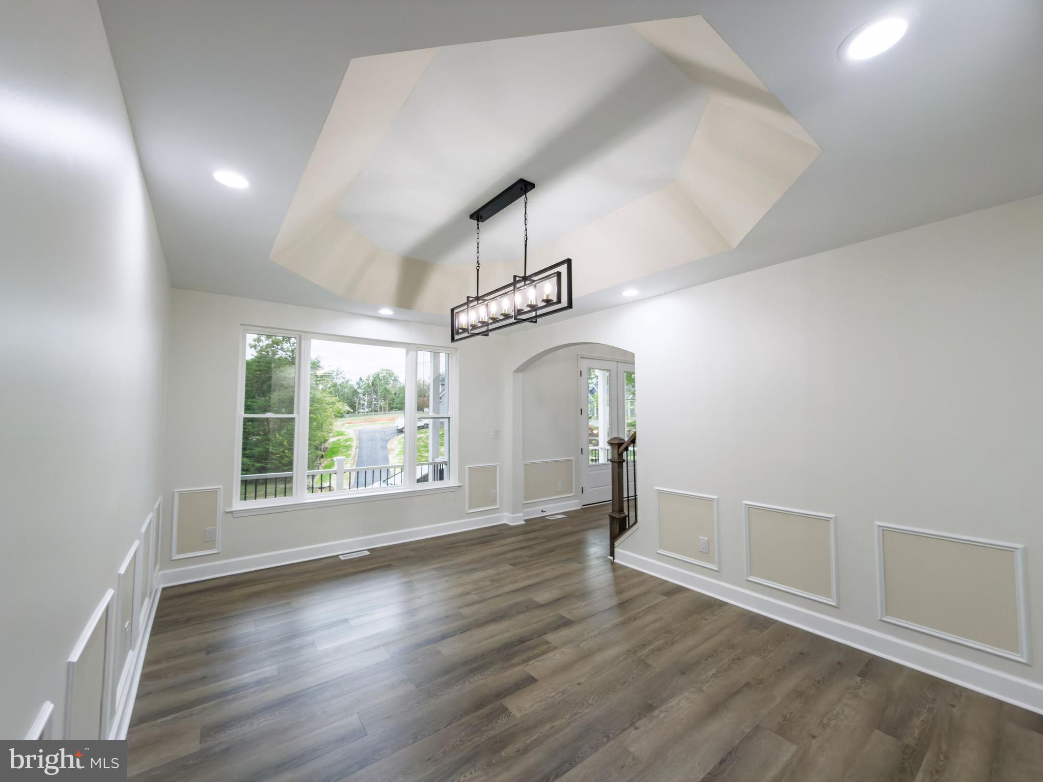 LAUREL RIDGE - Residential