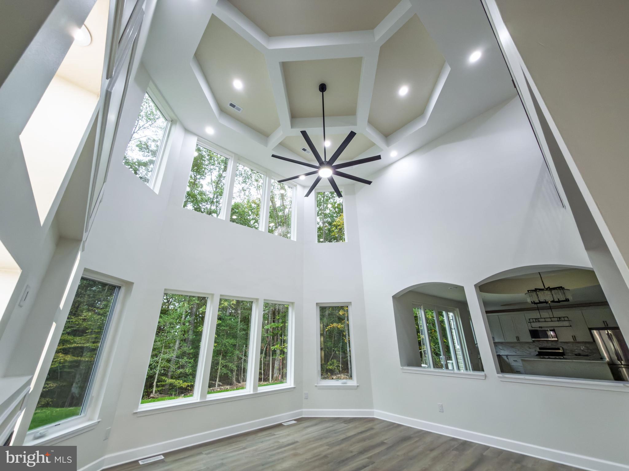 LAUREL RIDGE - Residential