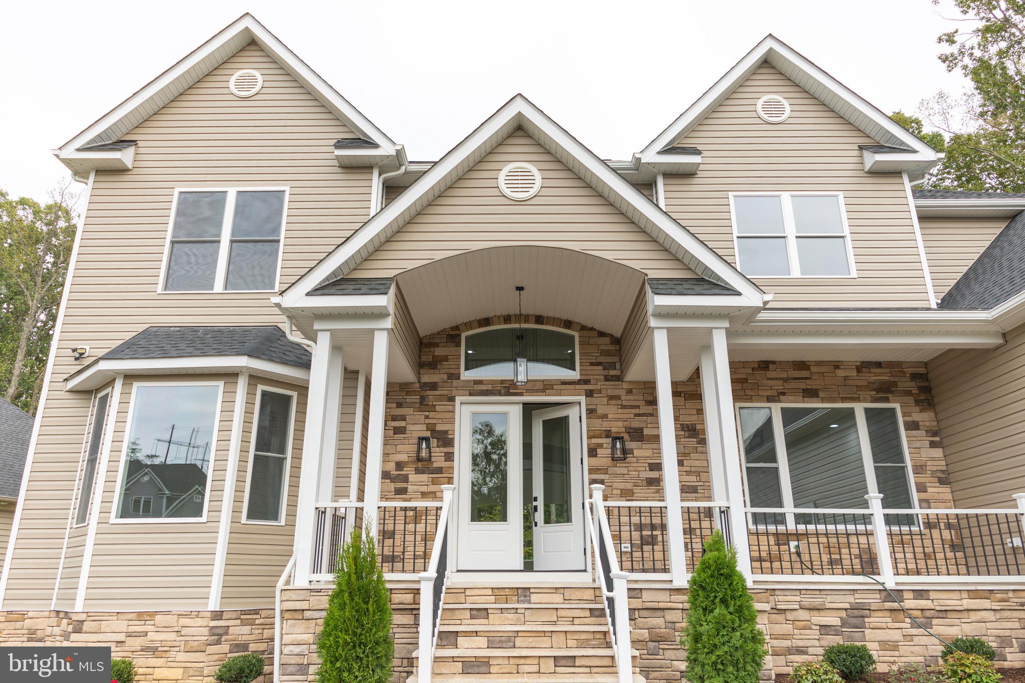 10401 LAUREL RIDGE WAY