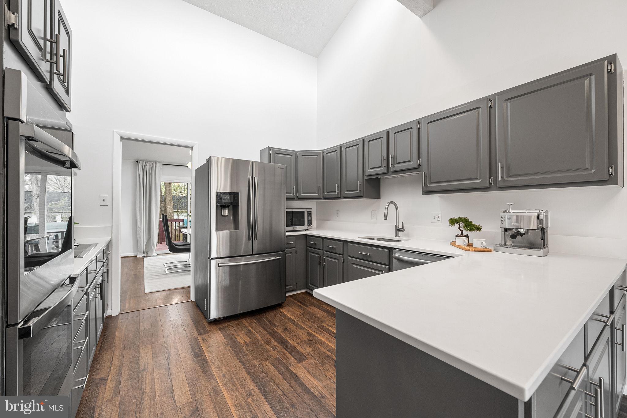 GALLOWS ESTATES - Residential