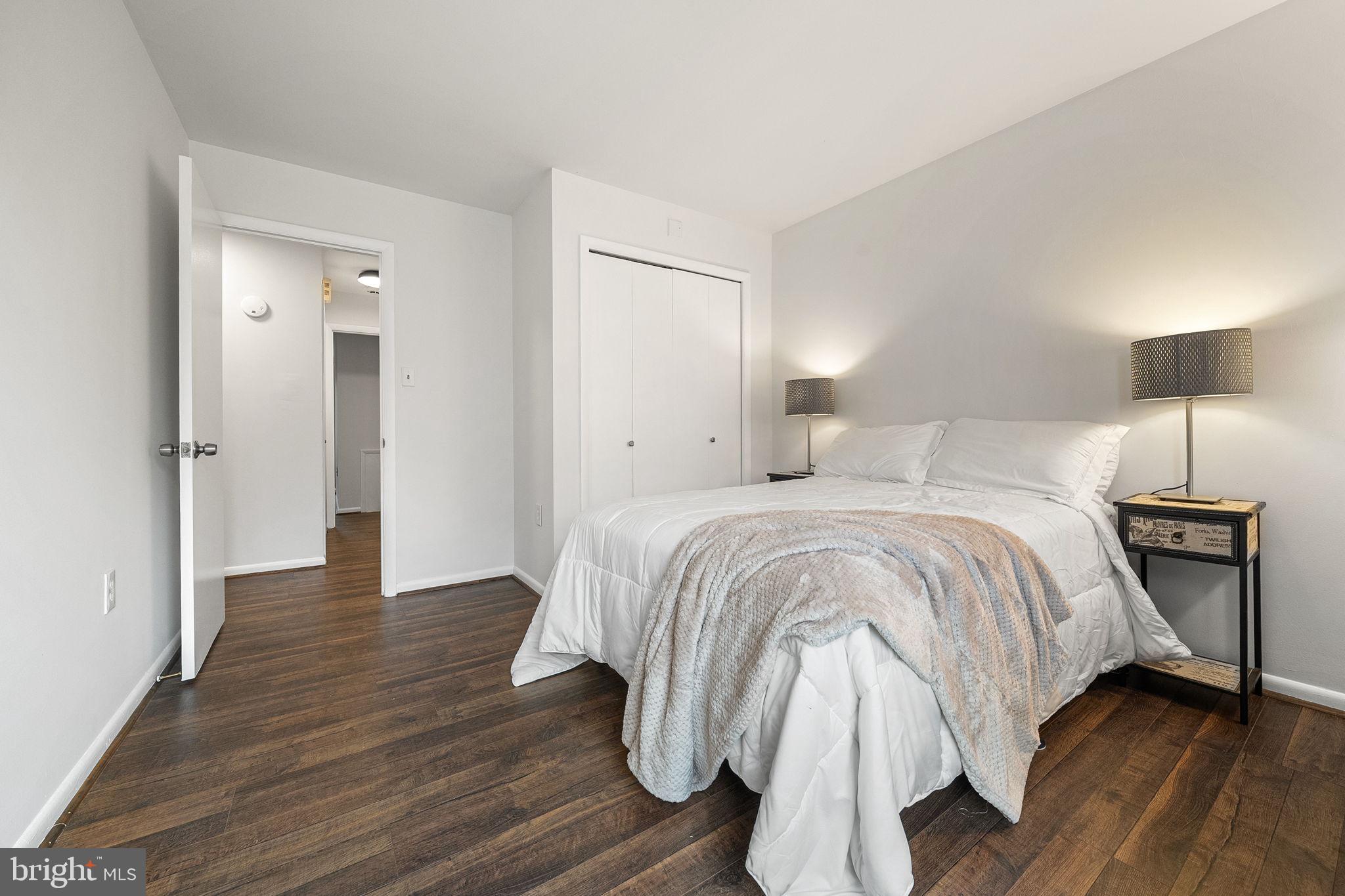 GALLOWS ESTATES - Residential