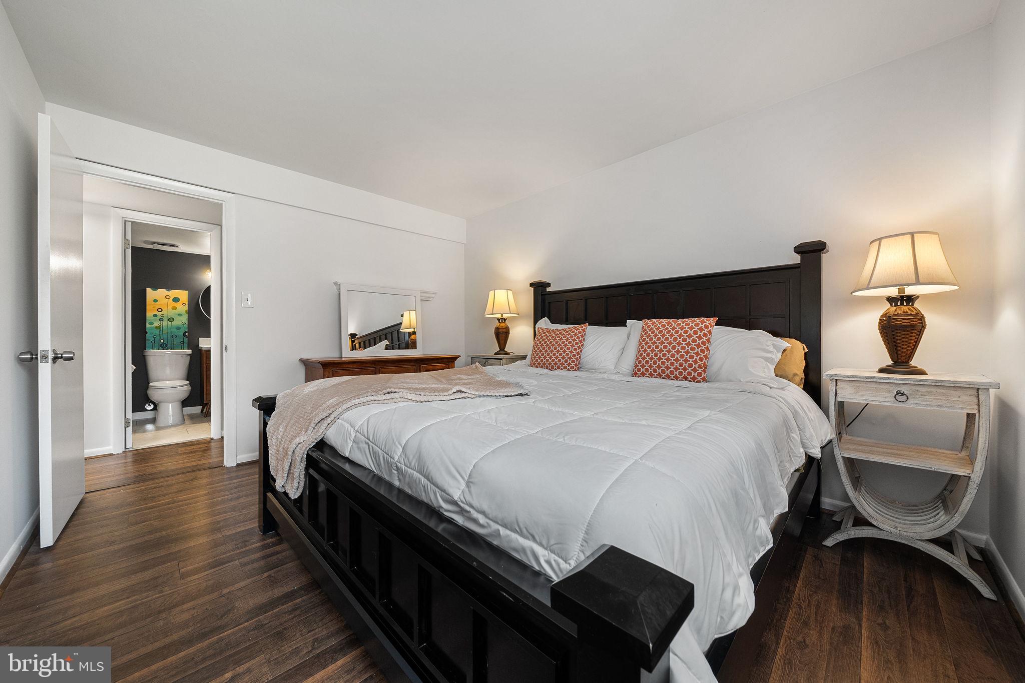 GALLOWS ESTATES - Residential