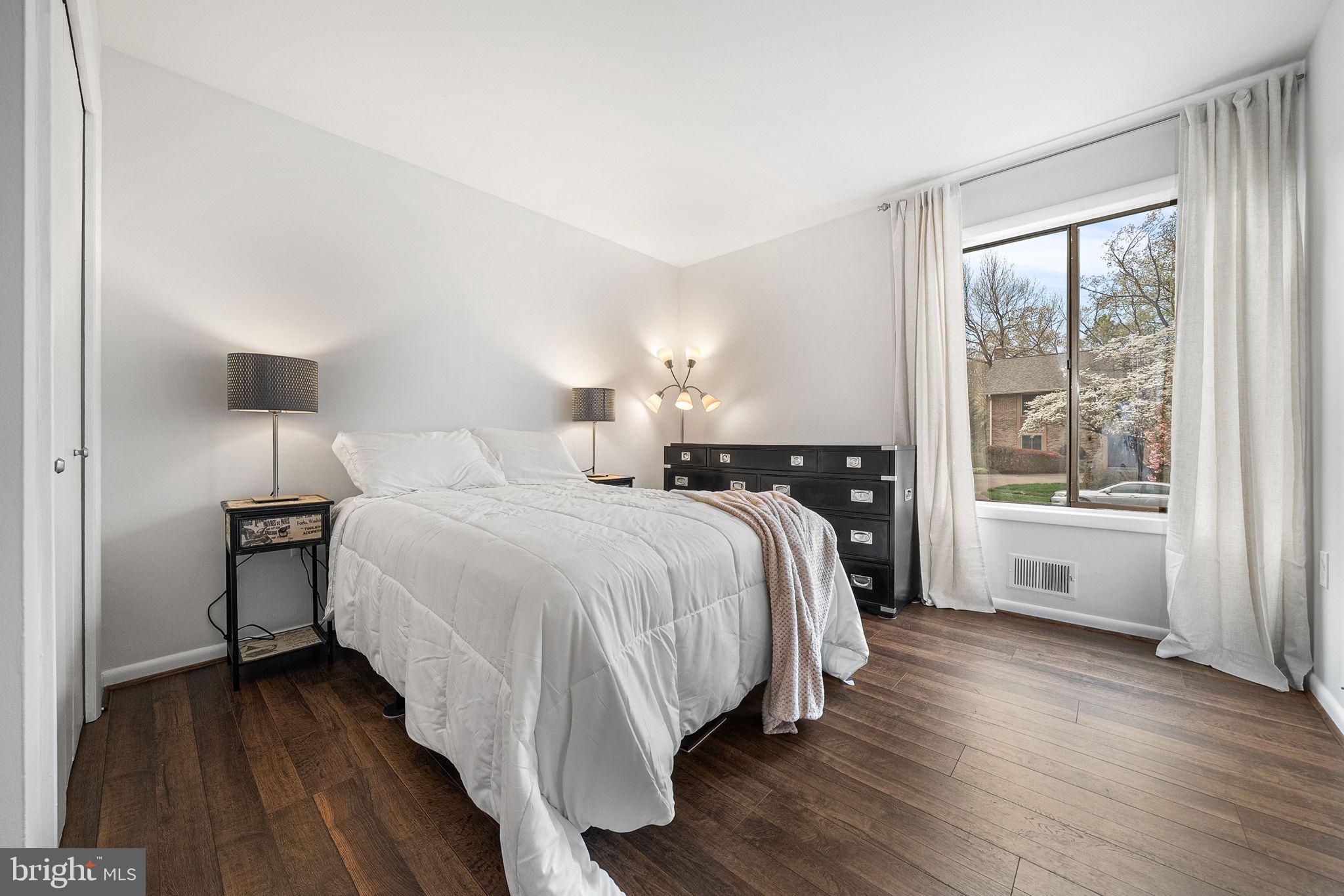 GALLOWS ESTATES - Residential