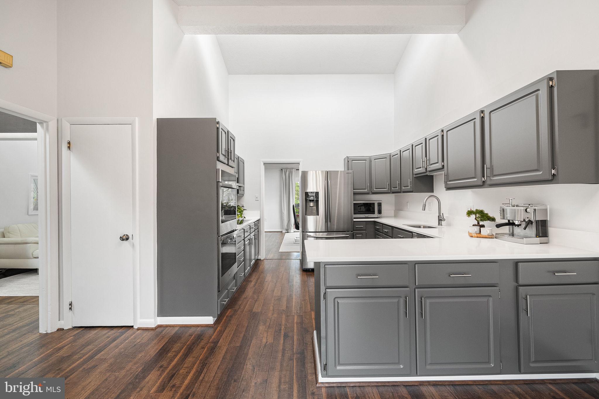 GALLOWS ESTATES - Residential