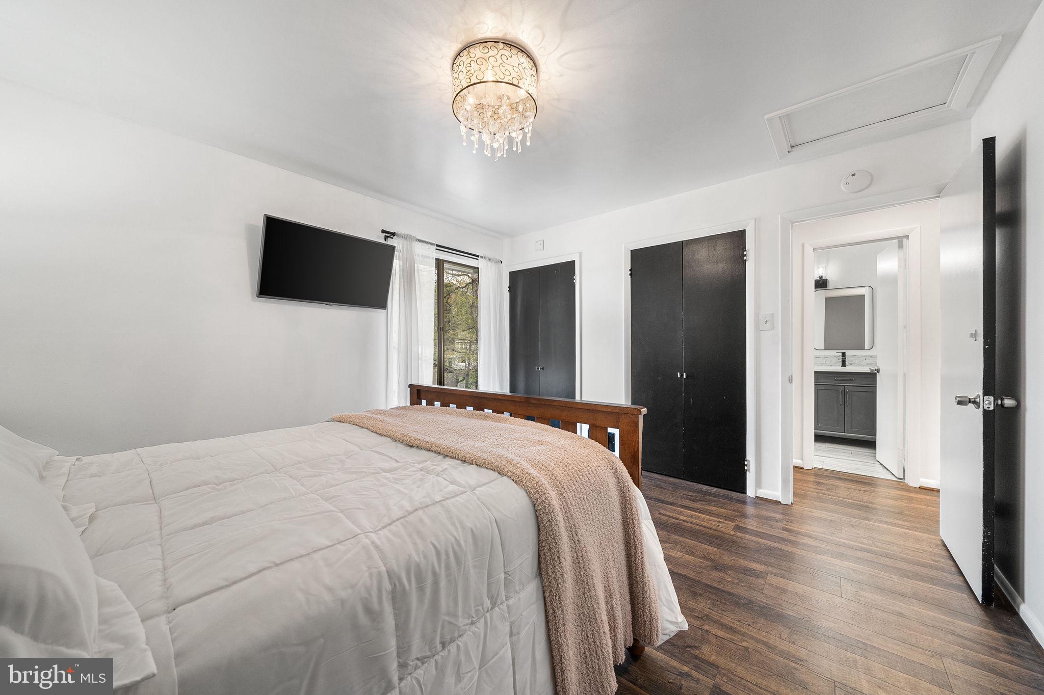 GALLOWS ESTATES - Residential