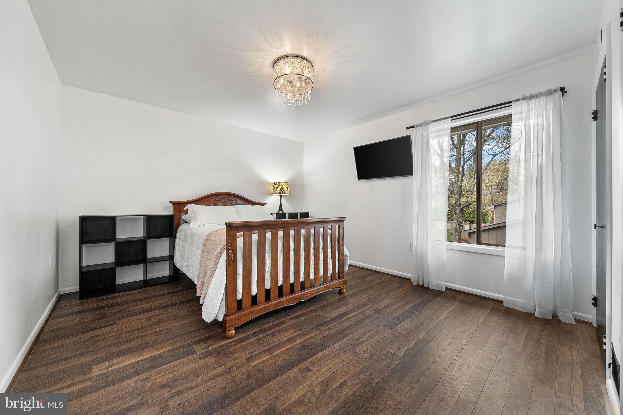 GALLOWS ESTATES - Residential