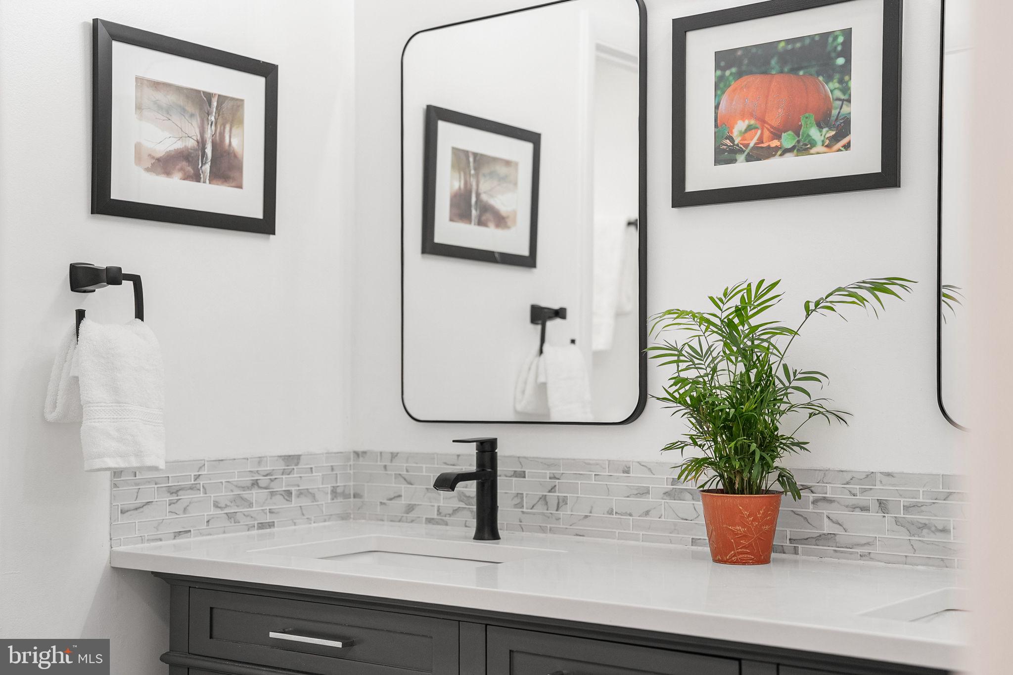 GALLOWS ESTATES - Residential