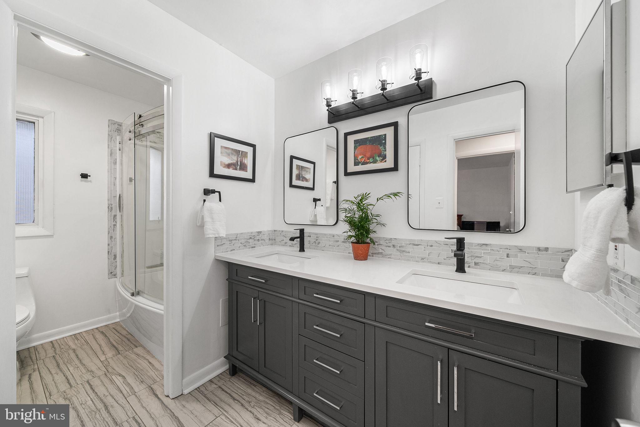 GALLOWS ESTATES - Residential