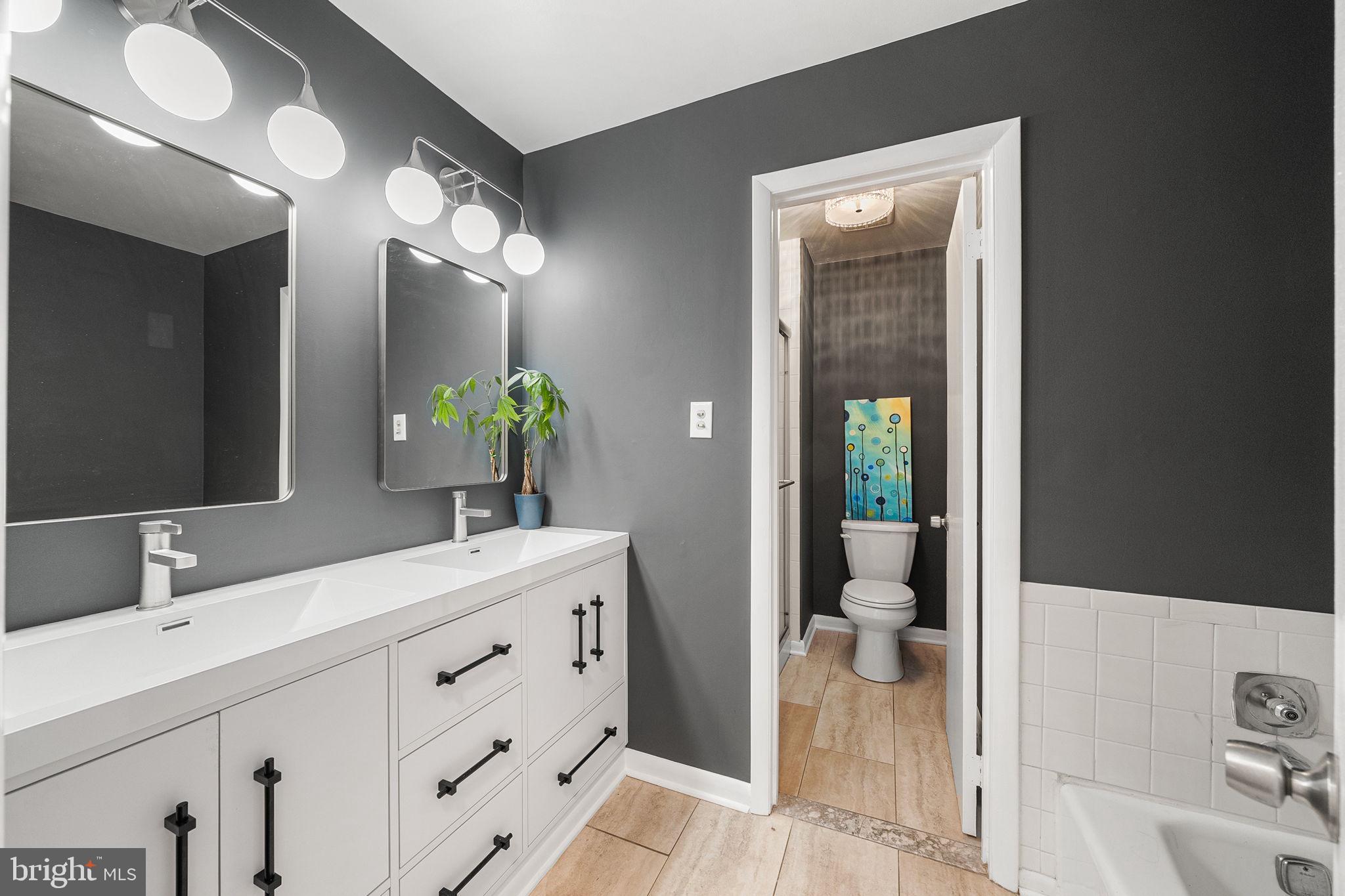 GALLOWS ESTATES - Residential