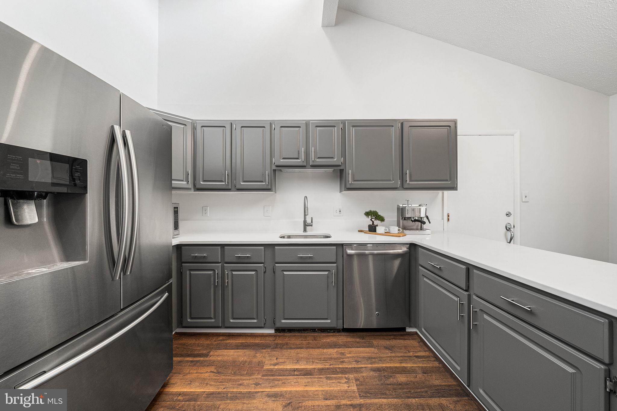 GALLOWS ESTATES - Residential