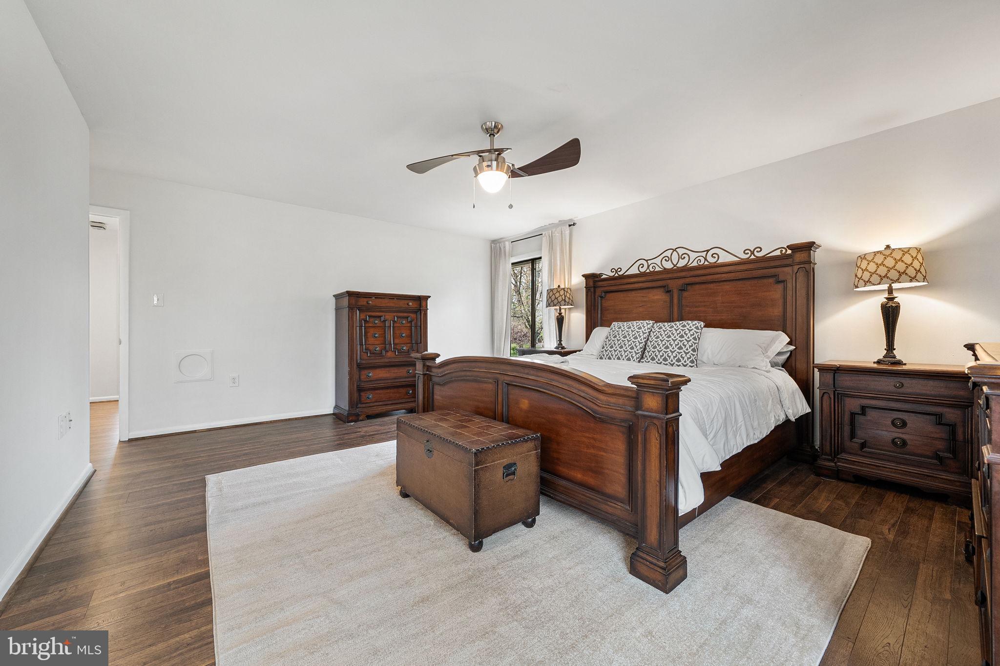 GALLOWS ESTATES - Residential