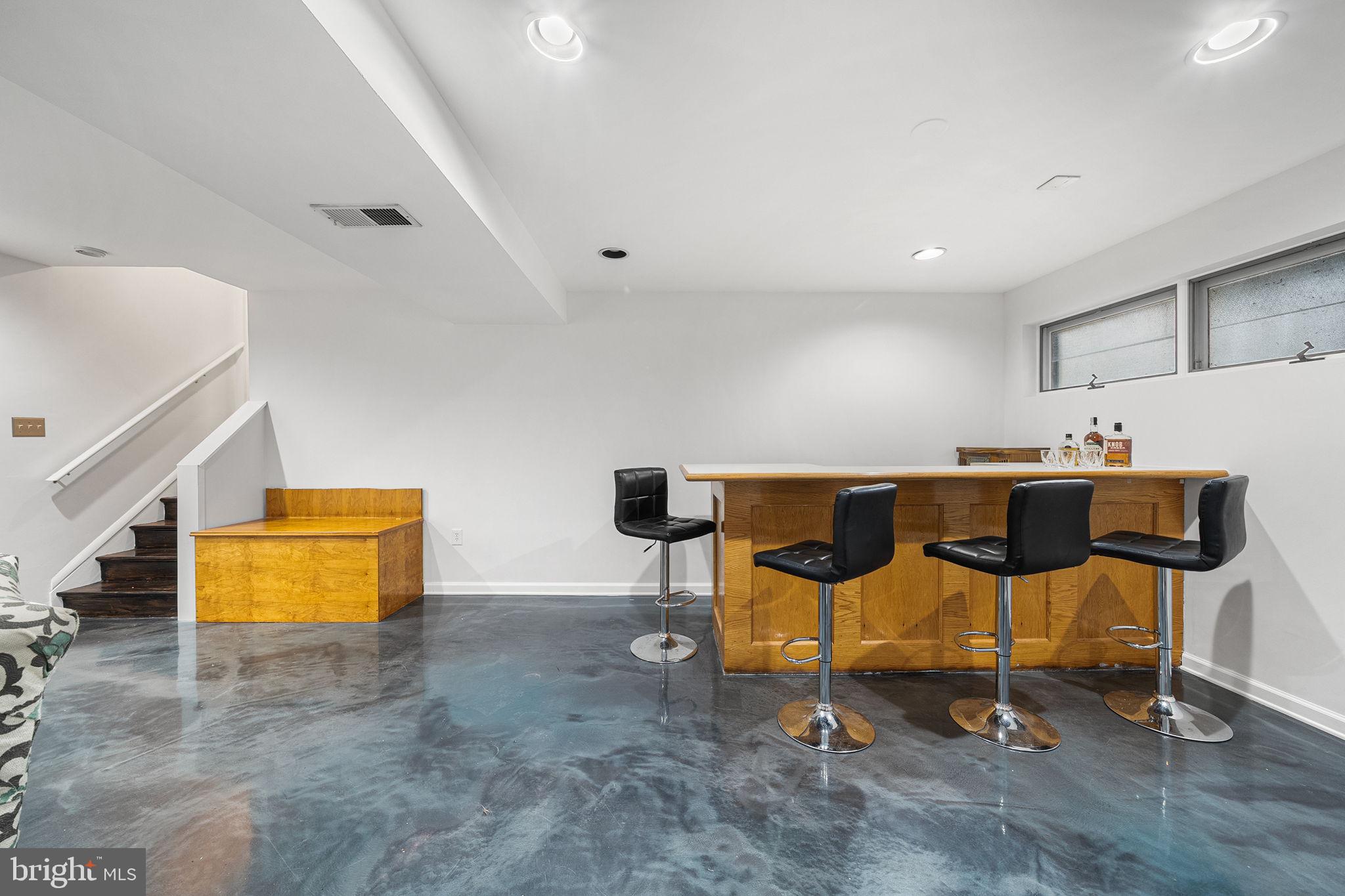 GALLOWS ESTATES - Residential