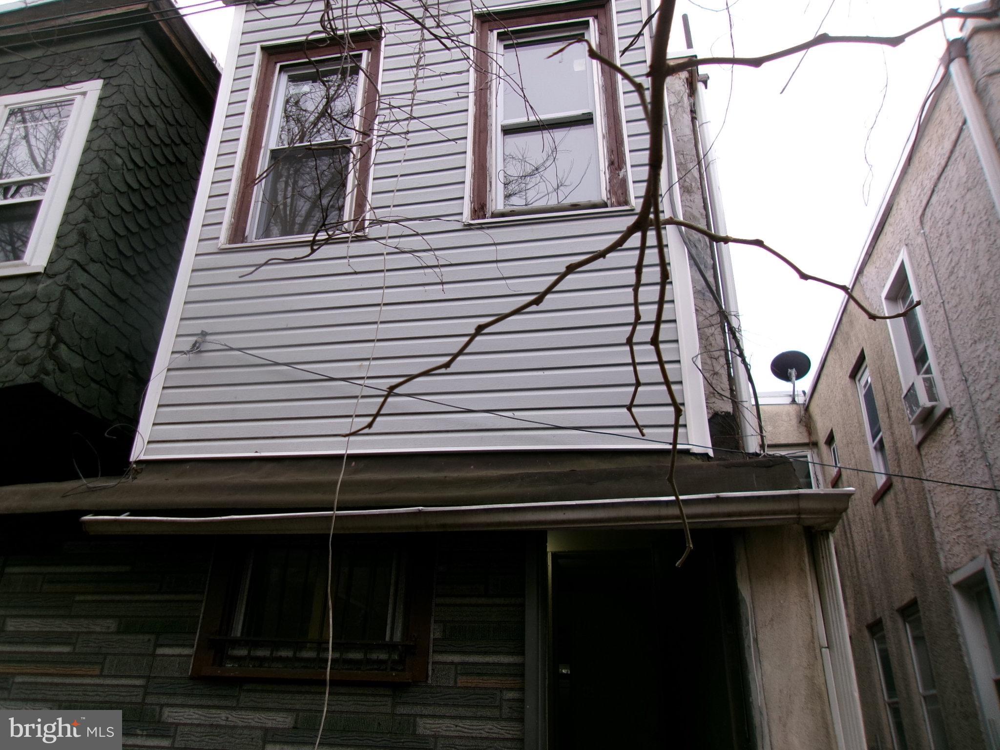 MANTUA - Residential