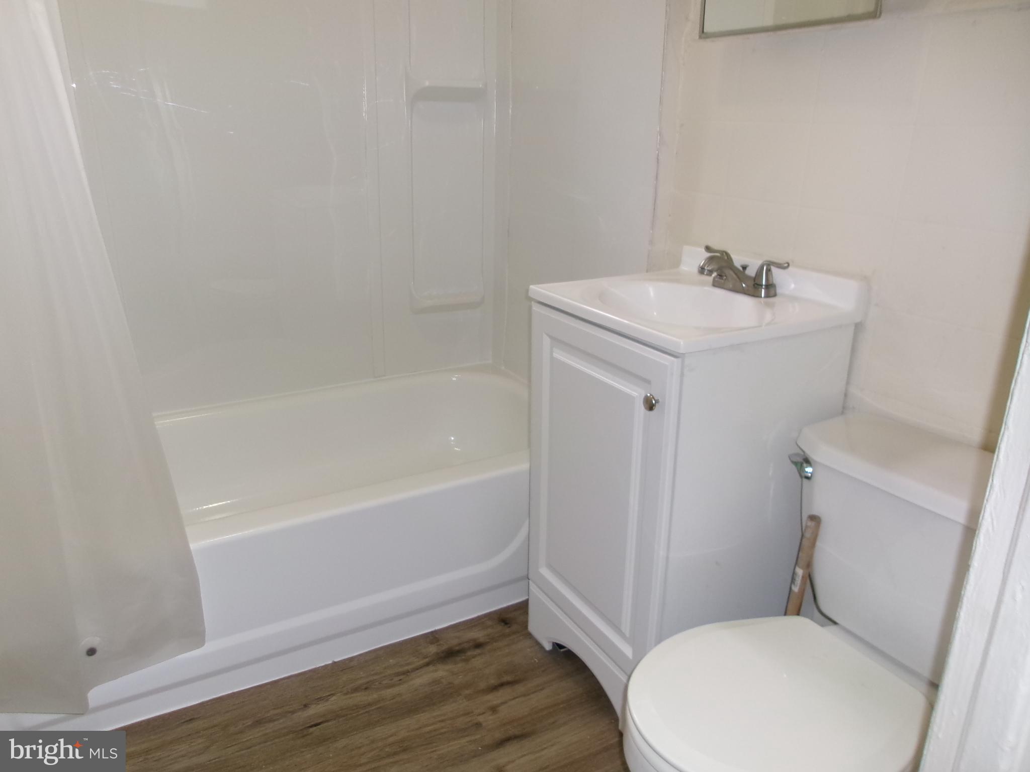 MANTUA - Residential