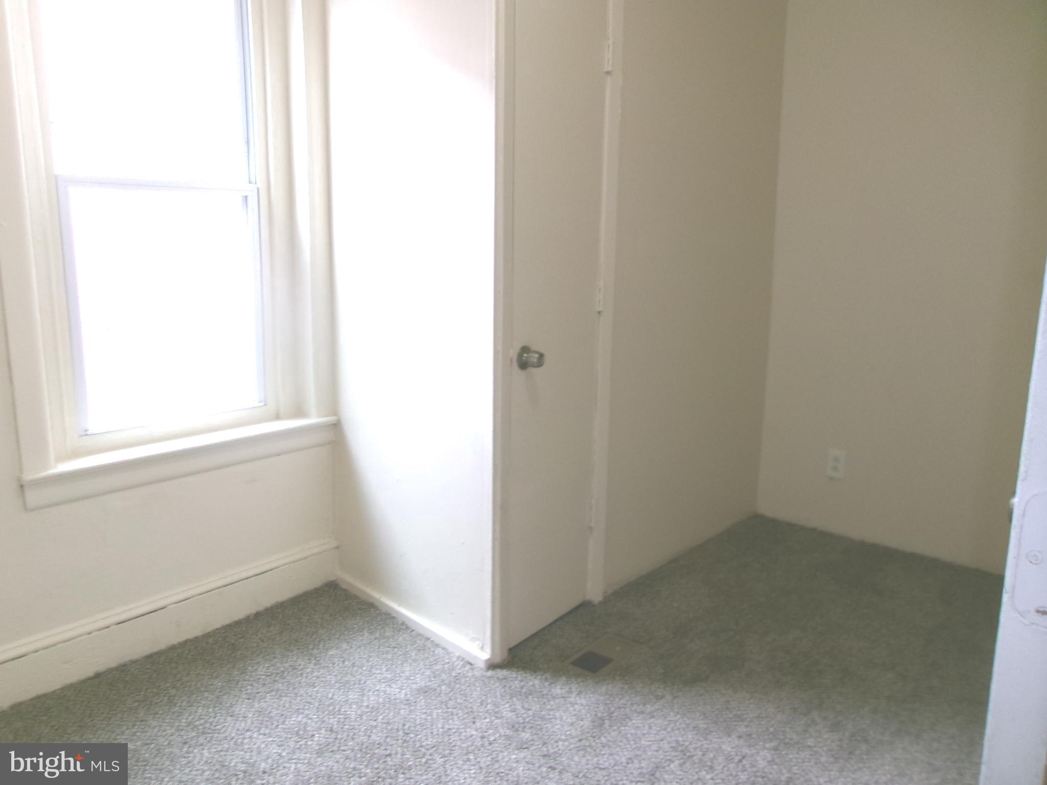 MANTUA - Residential