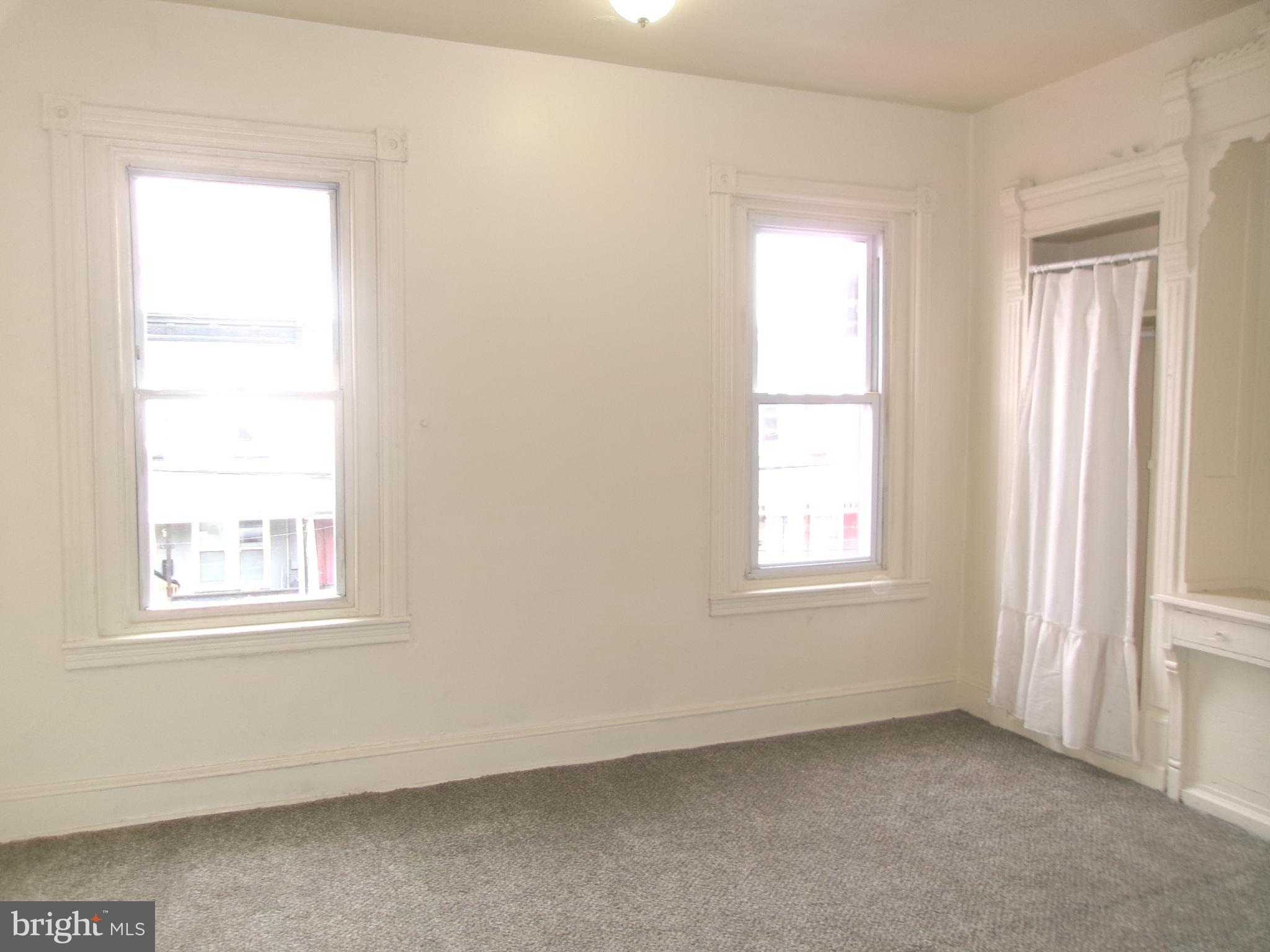 MANTUA - Residential