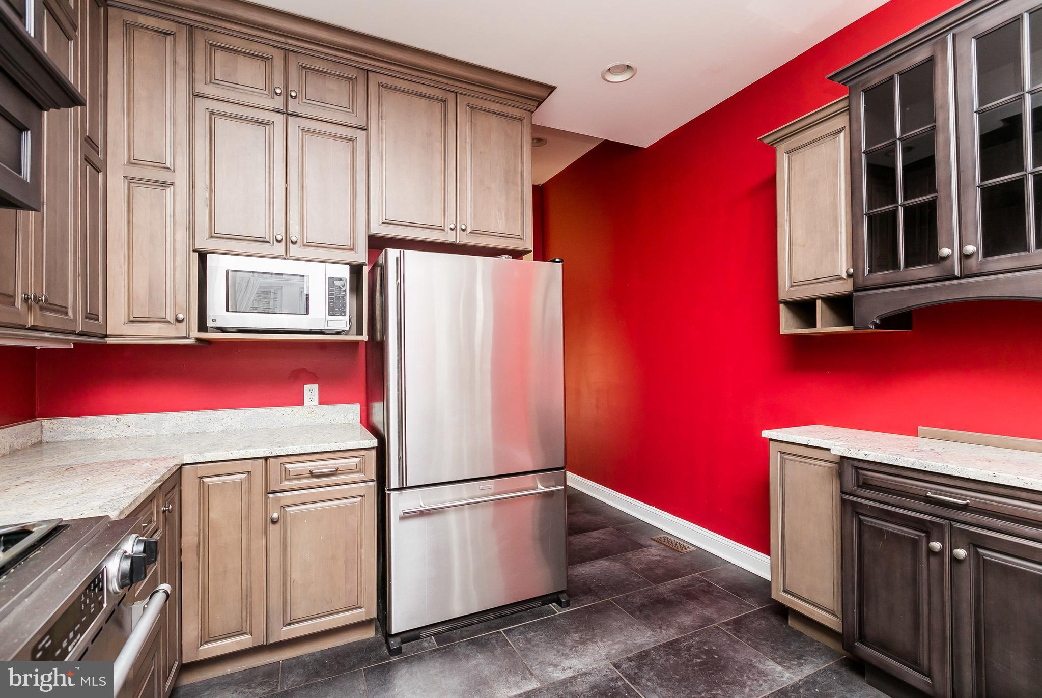 BUTCHERS HILL - Residential Lease