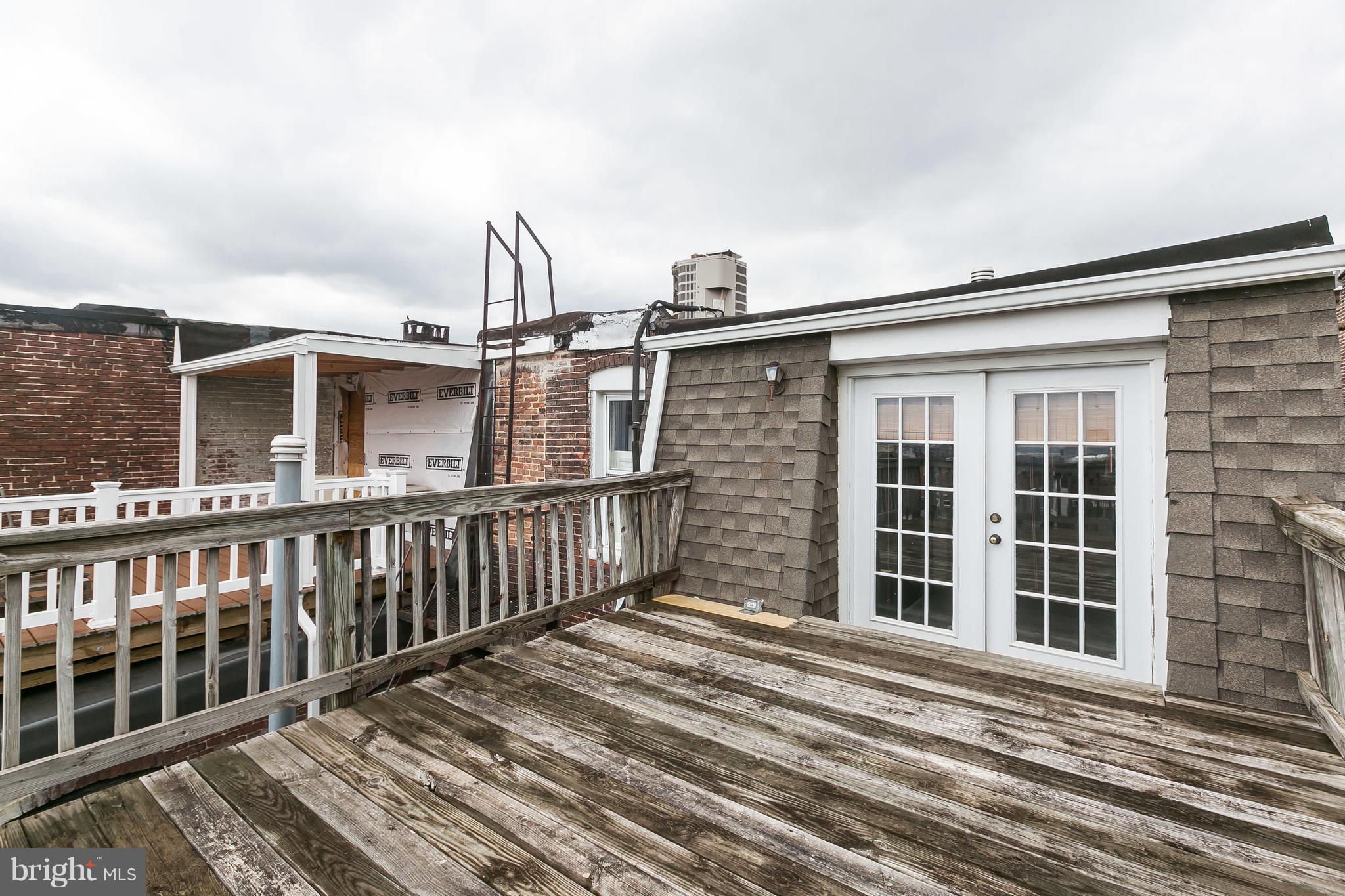 BUTCHERS HILL - Residential Lease