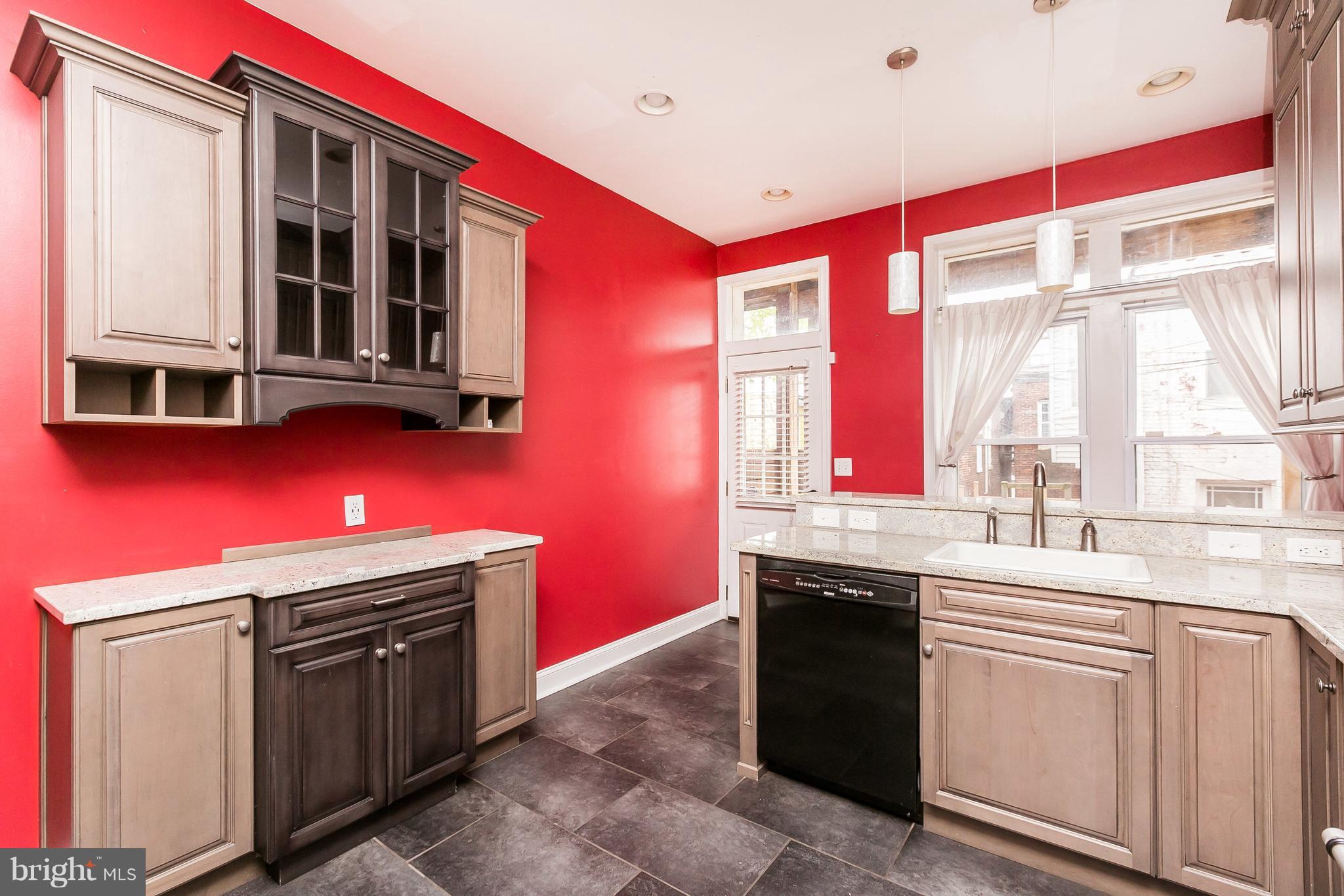 BUTCHERS HILL - Residential Lease