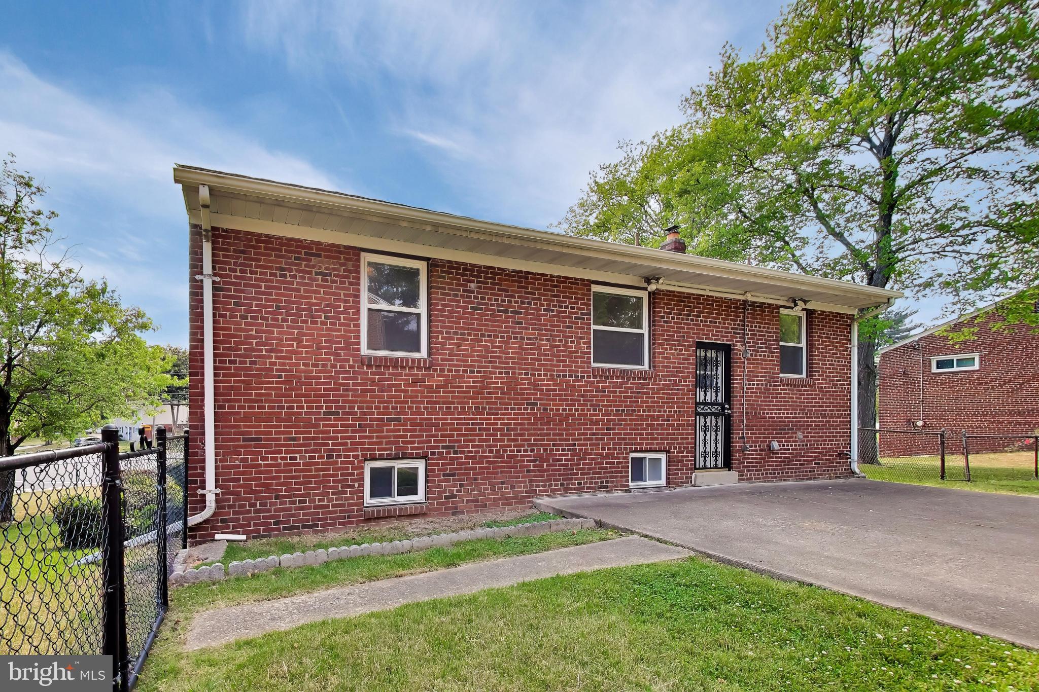 HILLCREST HEIGHTS - Residential