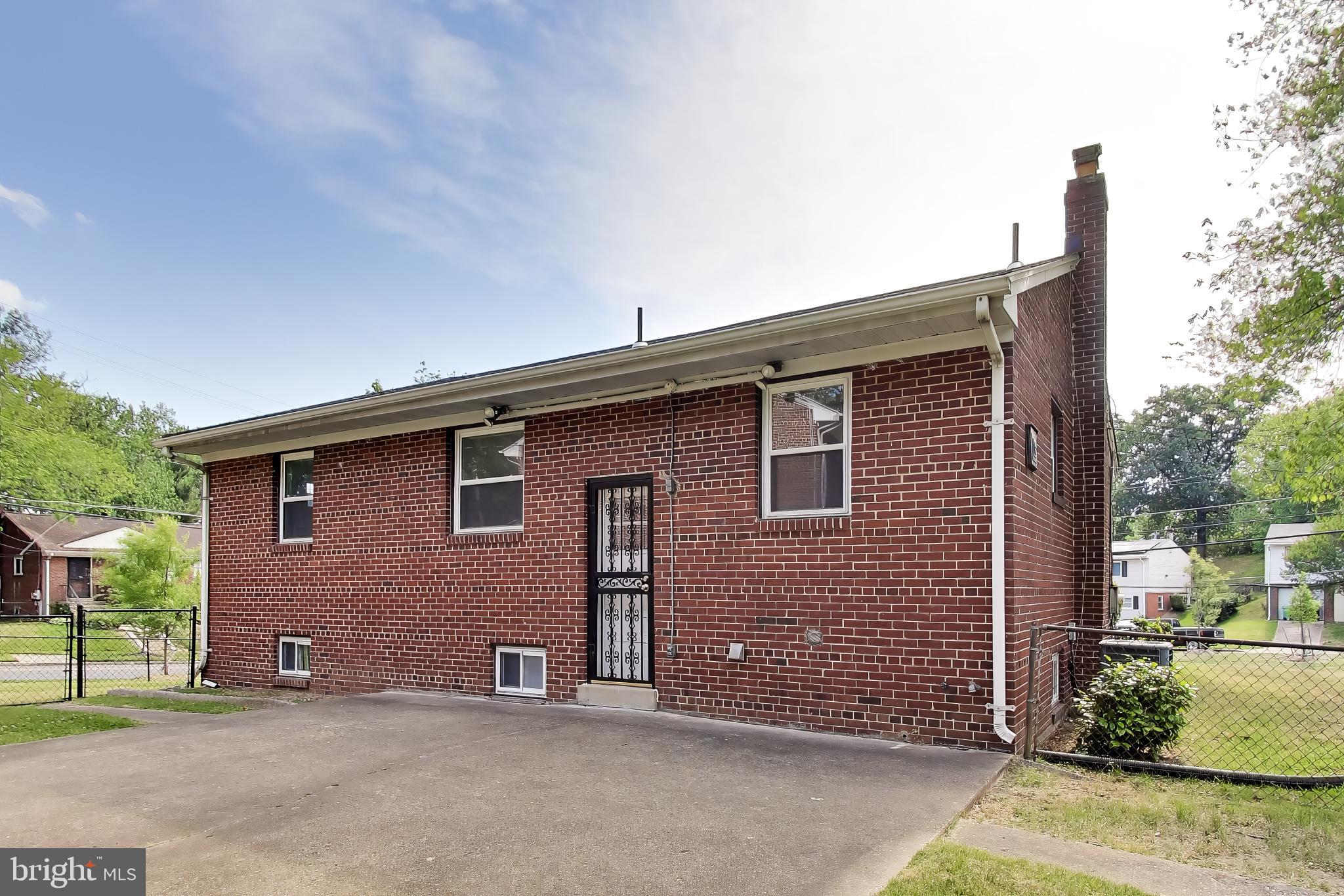 HILLCREST HEIGHTS - Residential