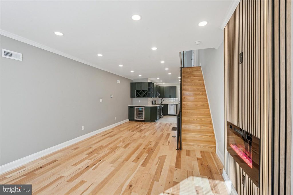 Photo of 2442 S Mildred Street, PHILADELPHIA, PA 19148 (MLS # PAPH2550090)