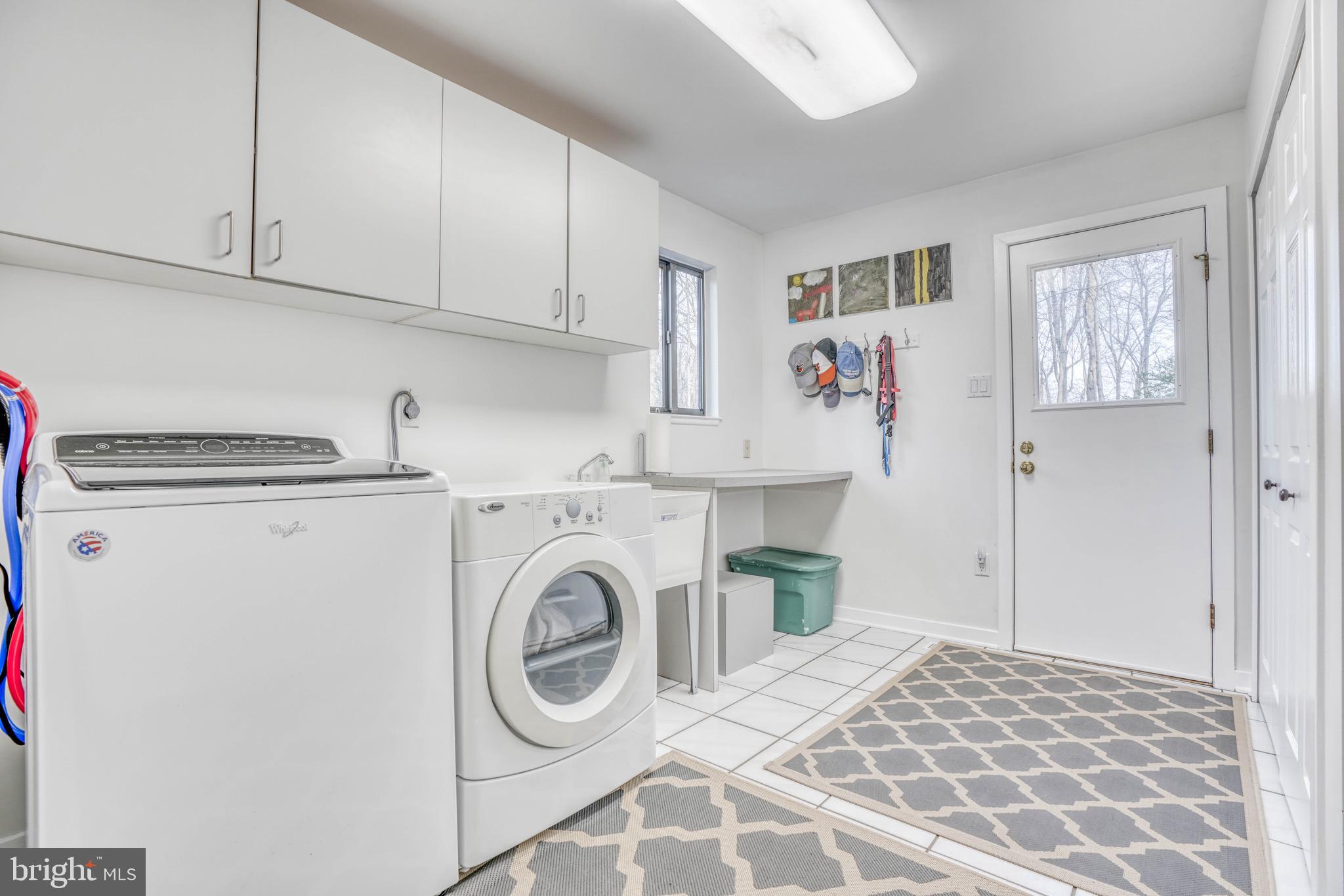 BROADRIDGE - Residential