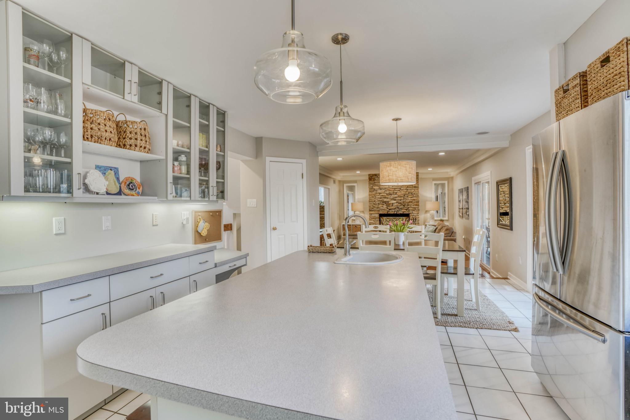 BROADRIDGE - Residential