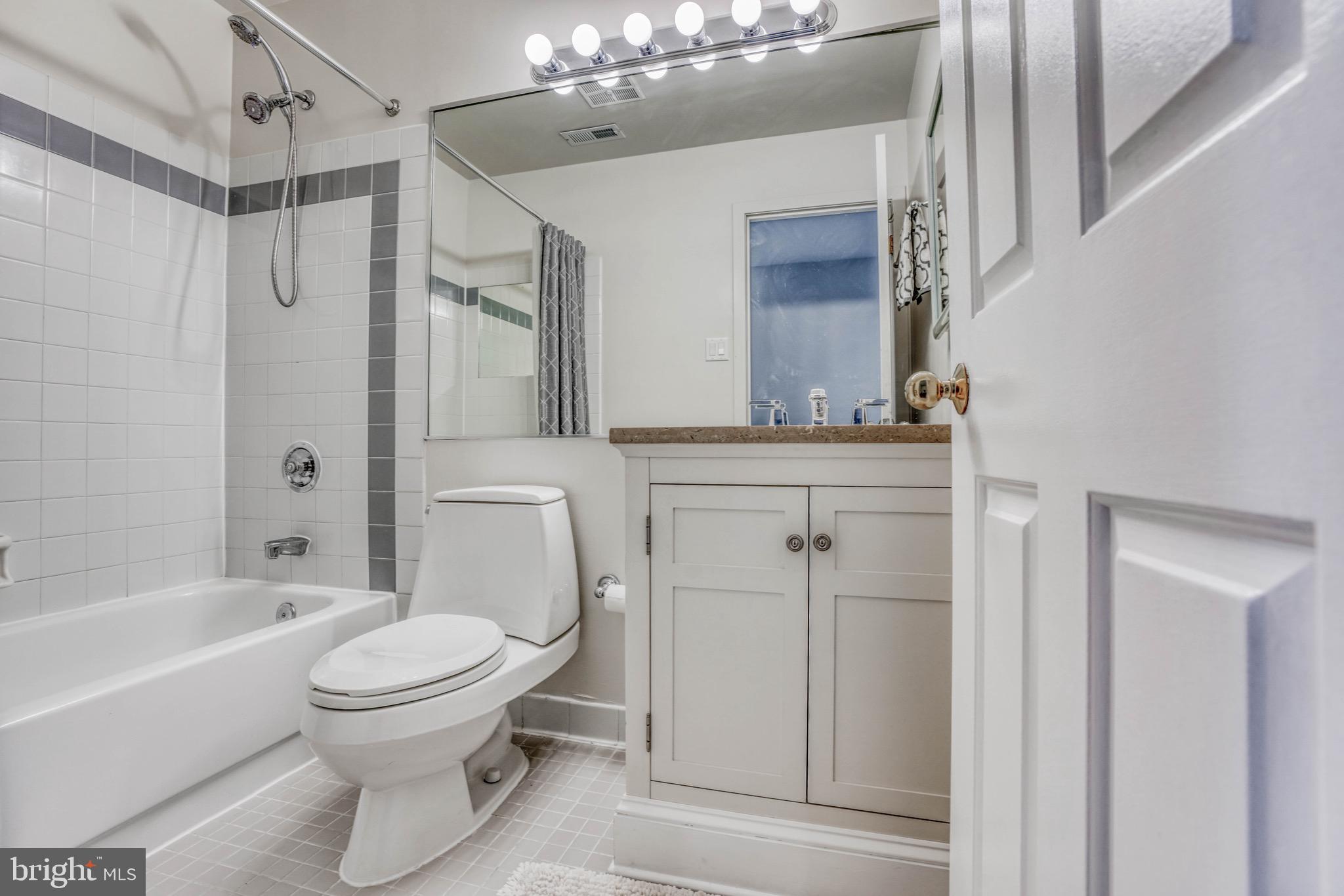 BROADRIDGE - Residential