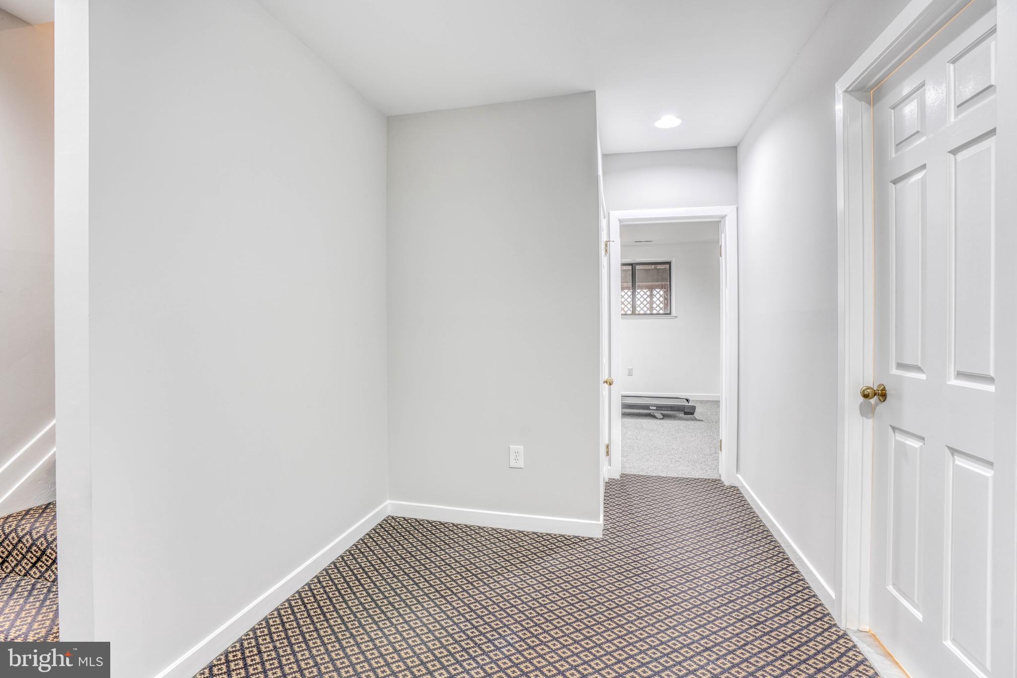 BROADRIDGE - Residential