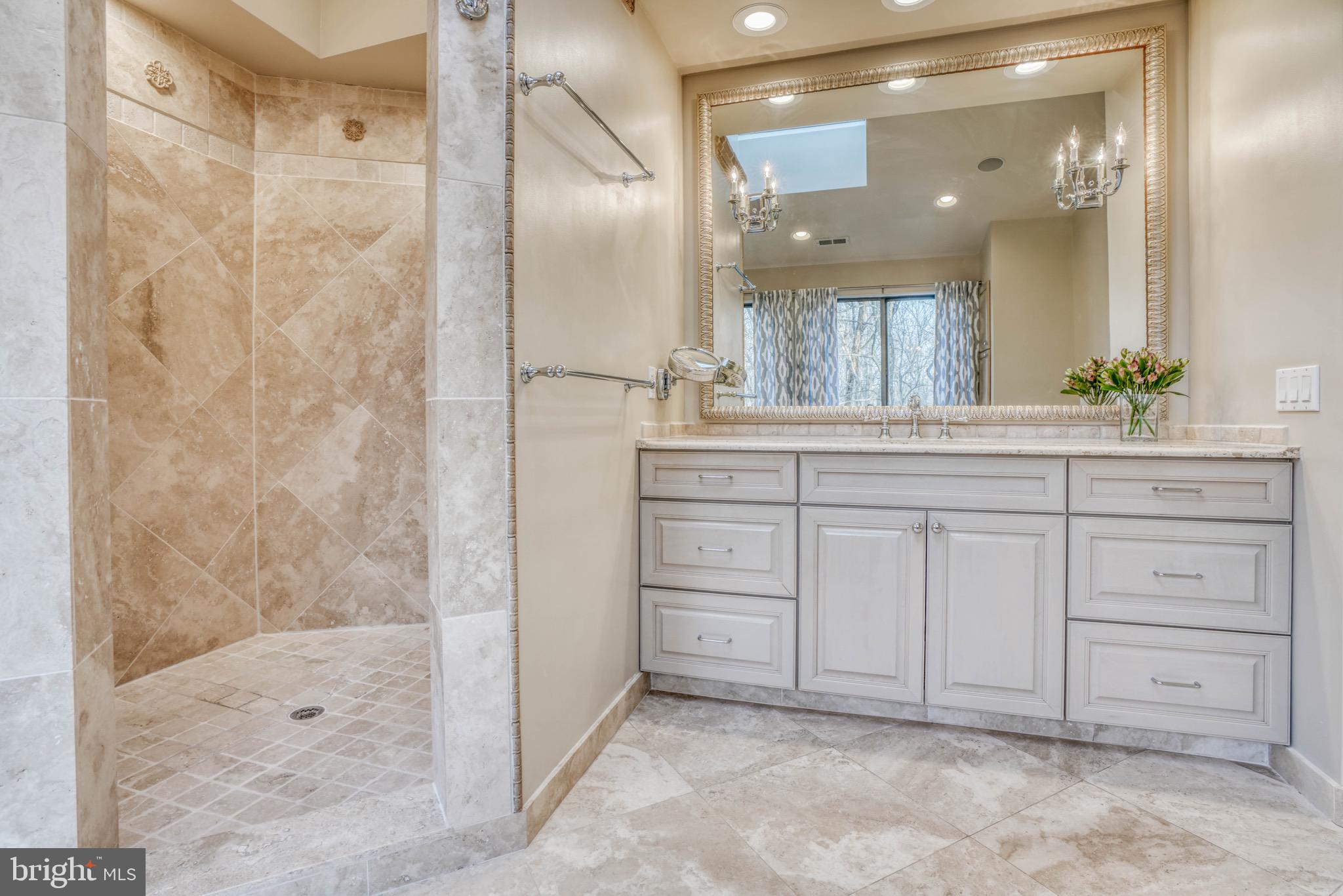 BROADRIDGE - Residential