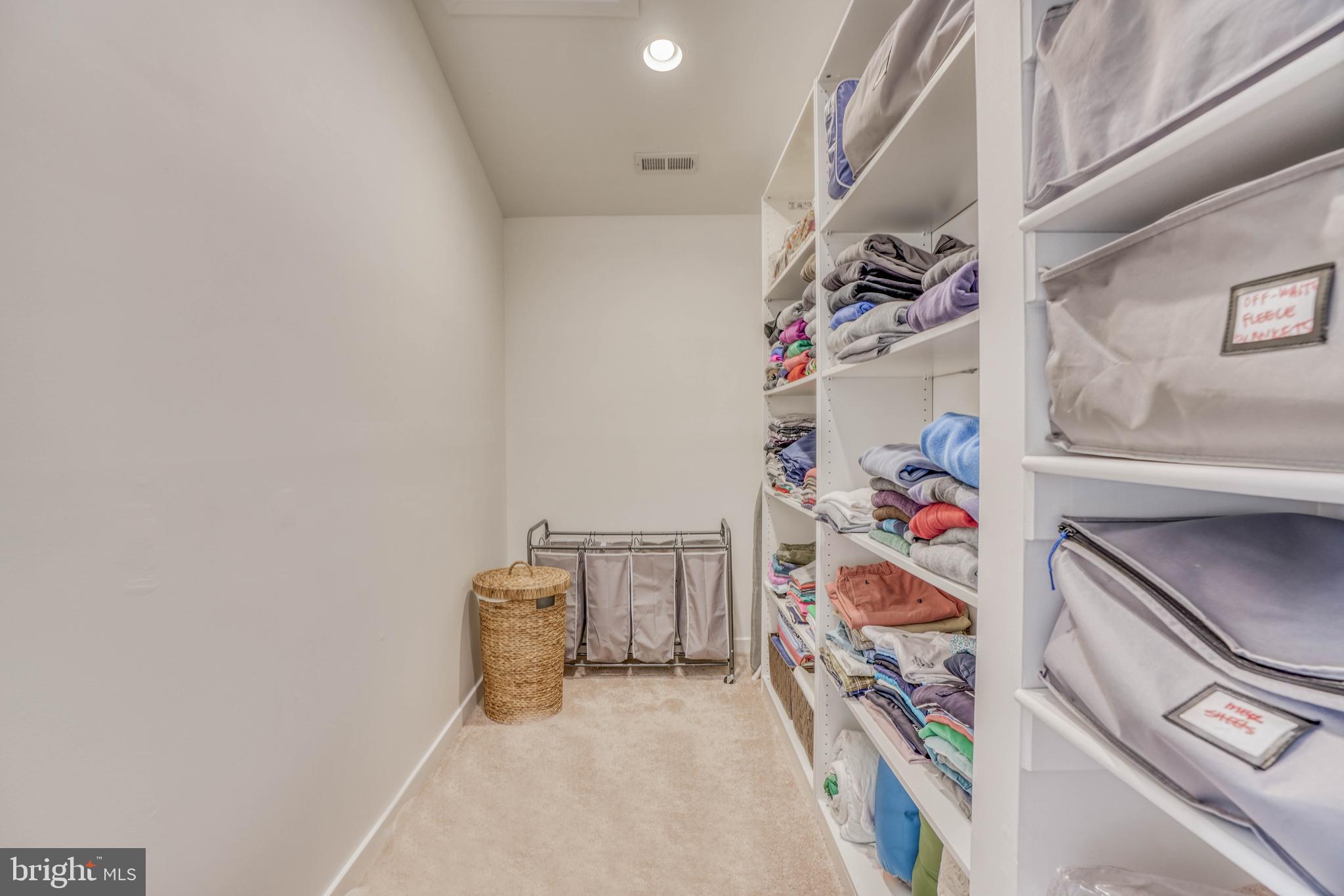 BROADRIDGE - Residential